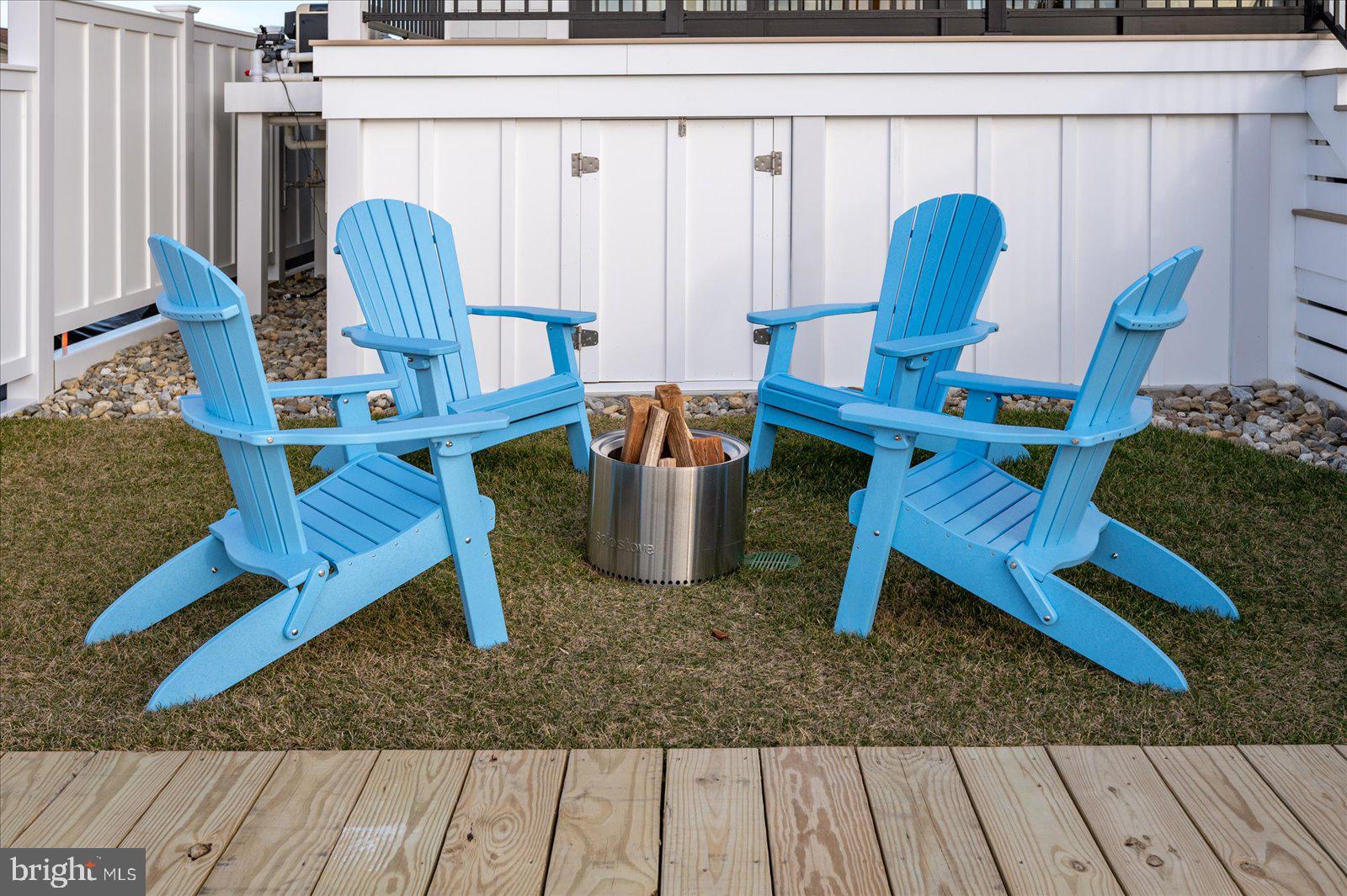 CAINE KEYS II EXT - Residential