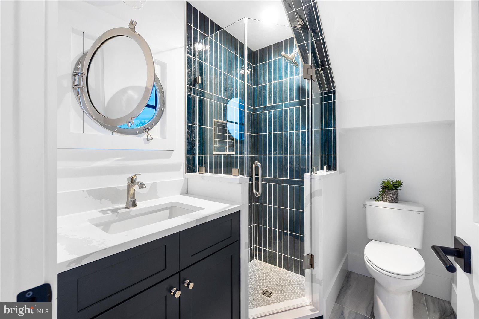 CAINE KEYS II EXT - Residential