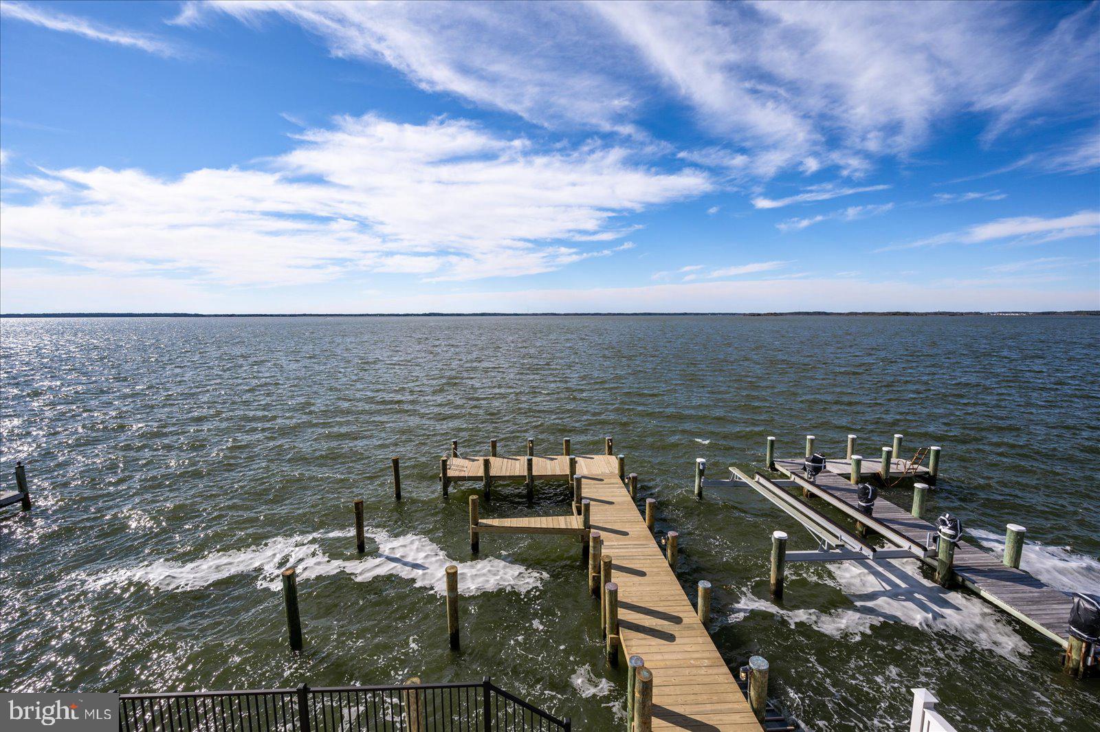 CAINE KEYS II EXT - Residential