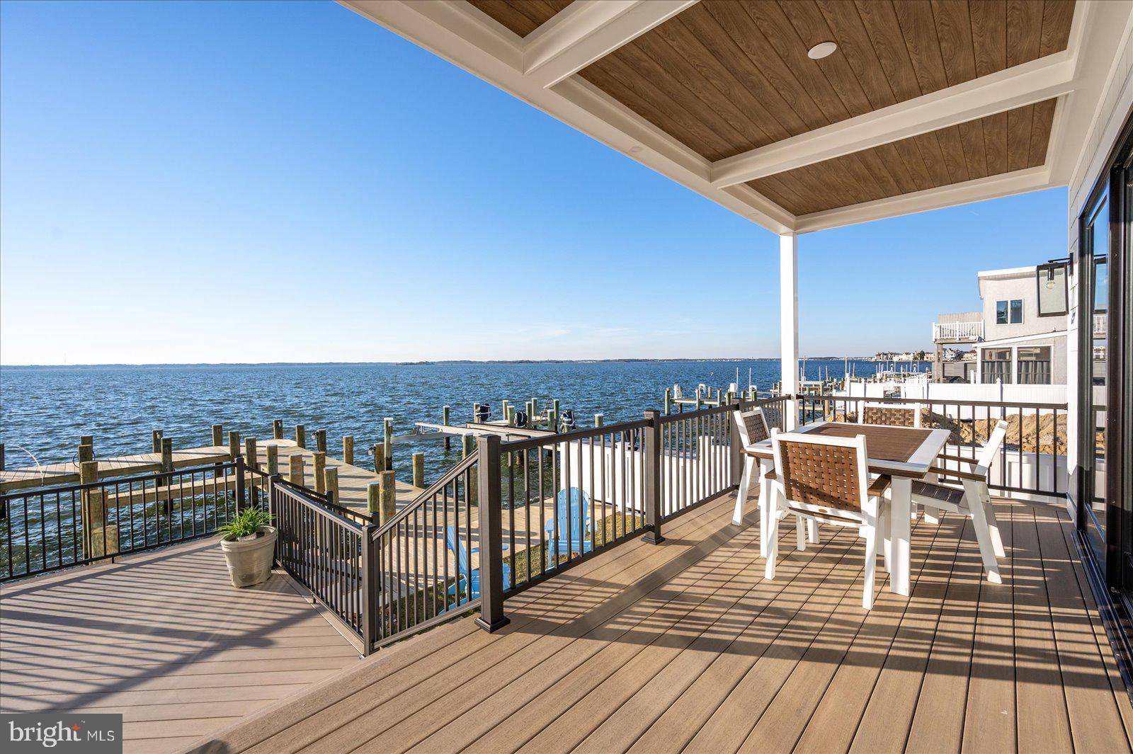 CAINE KEYS II EXT - Residential