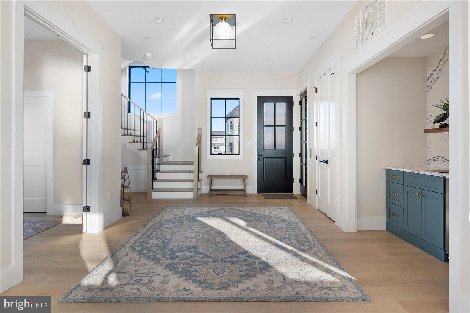 CAINE KEYS II EXT - Residential