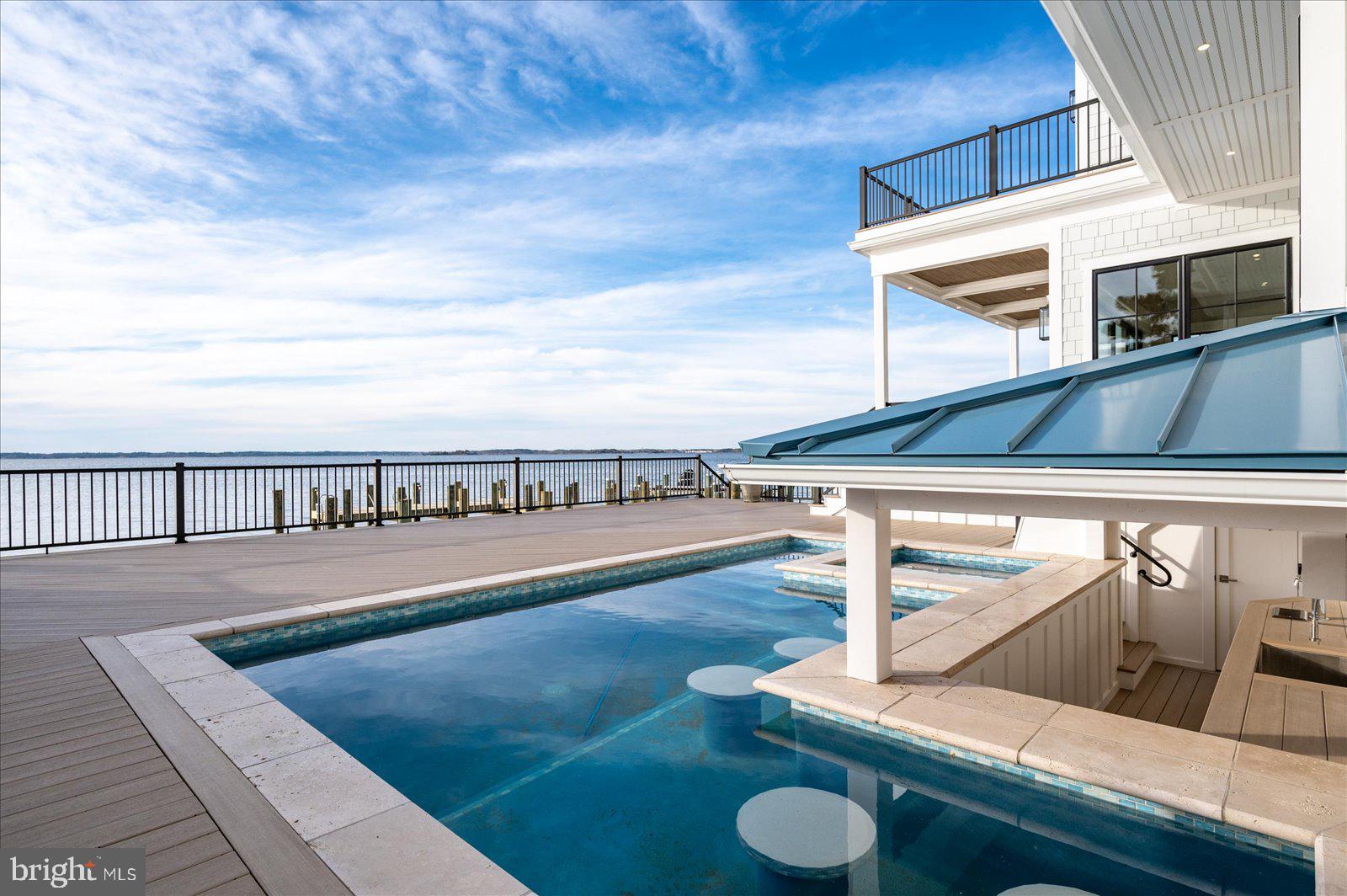 CAINE KEYS II EXT - Residential