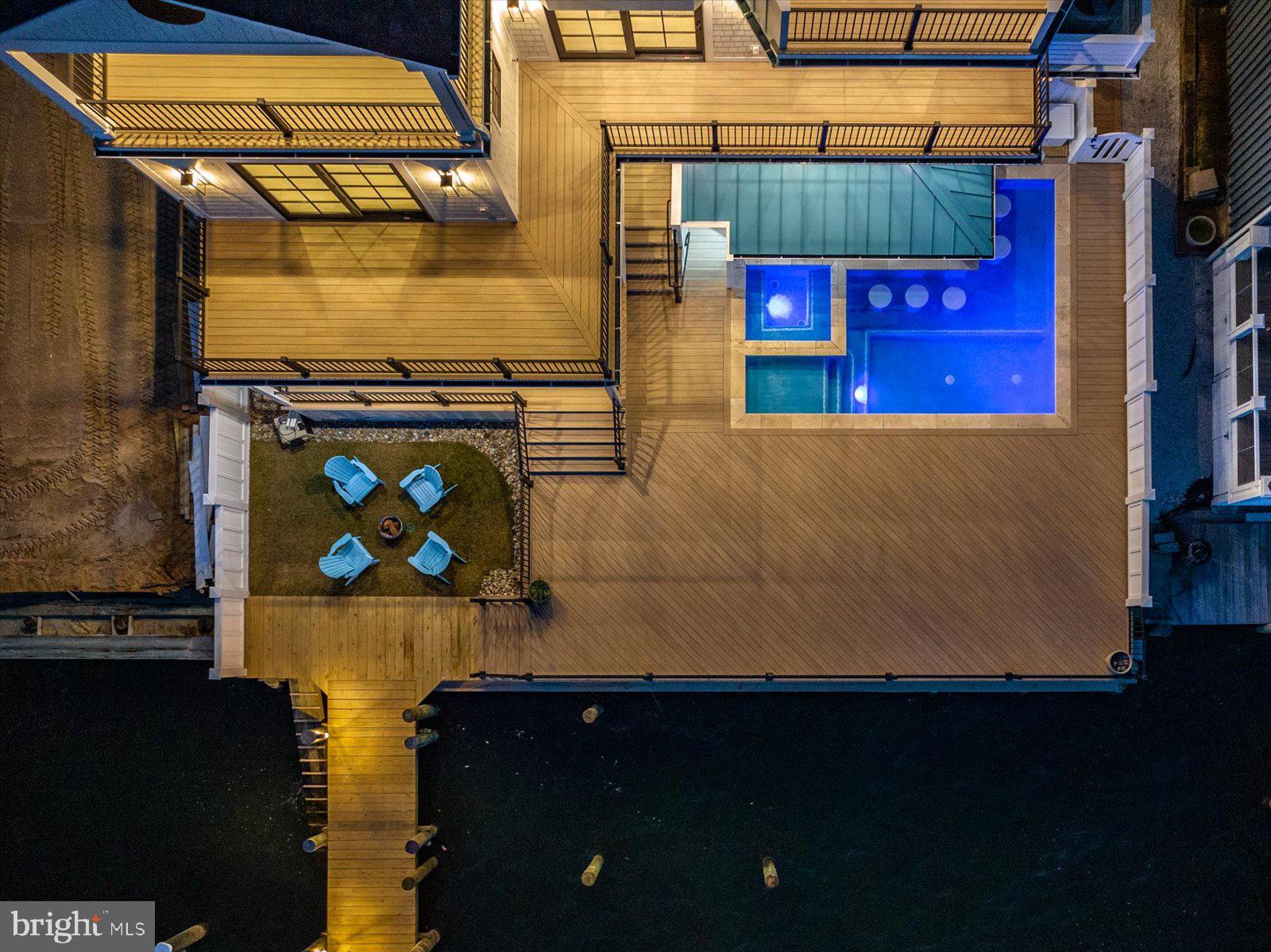 CAINE KEYS II EXT - Residential