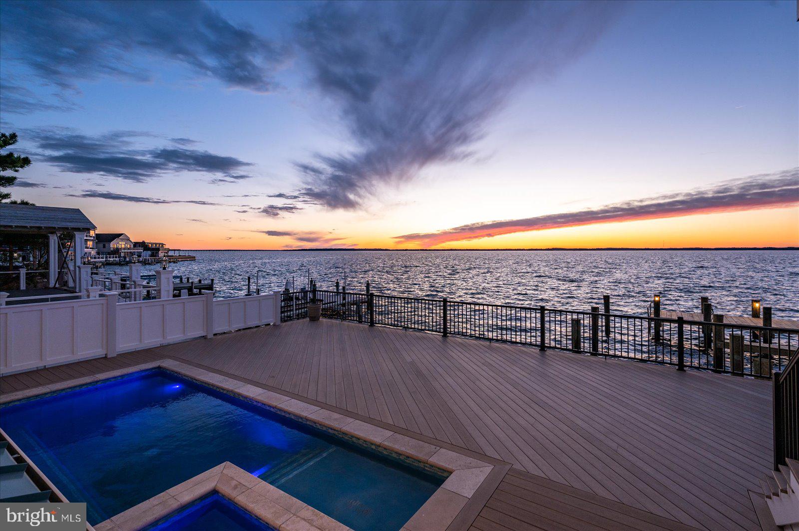 CAINE KEYS II EXT - Residential