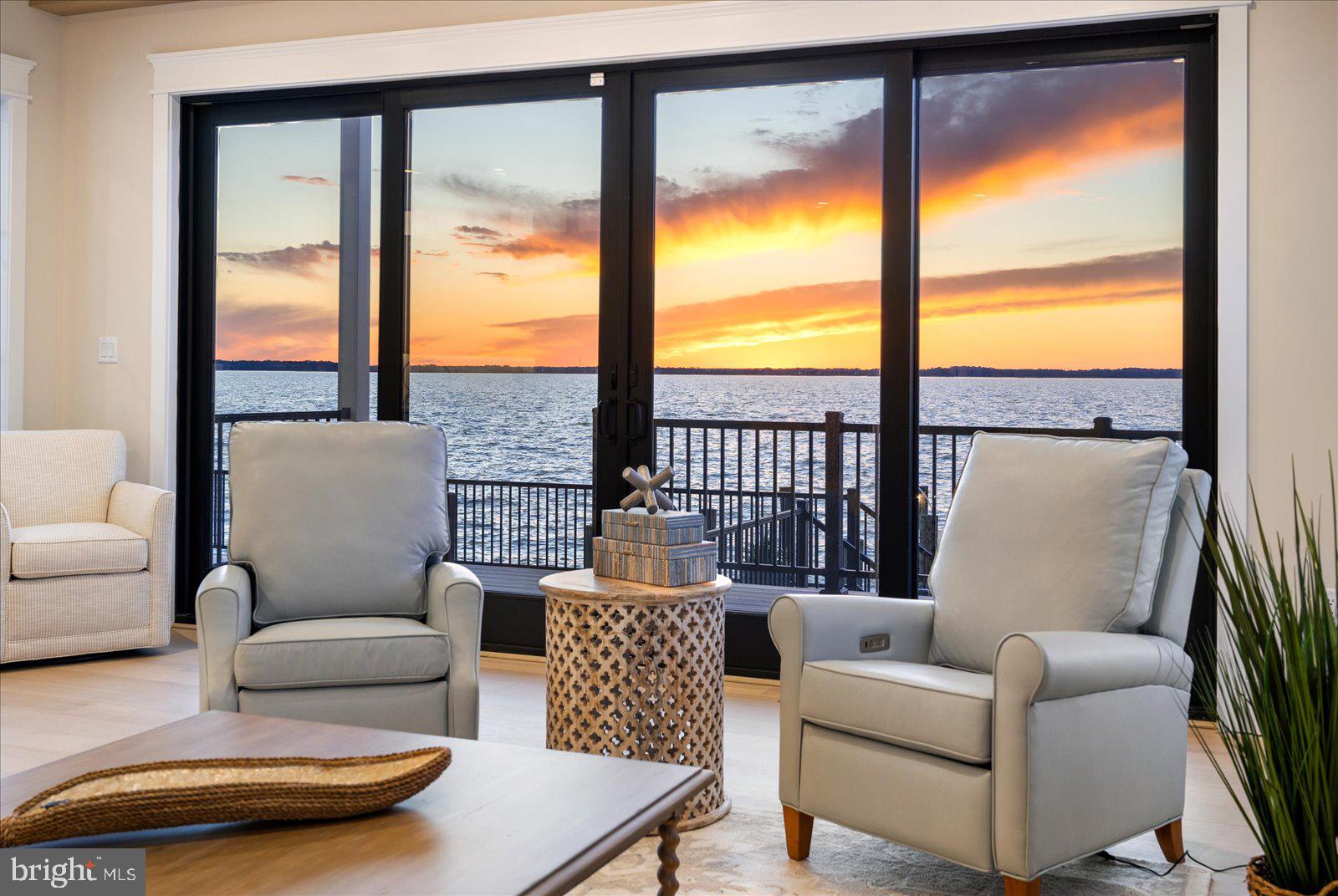 CAINE KEYS II EXT - Residential