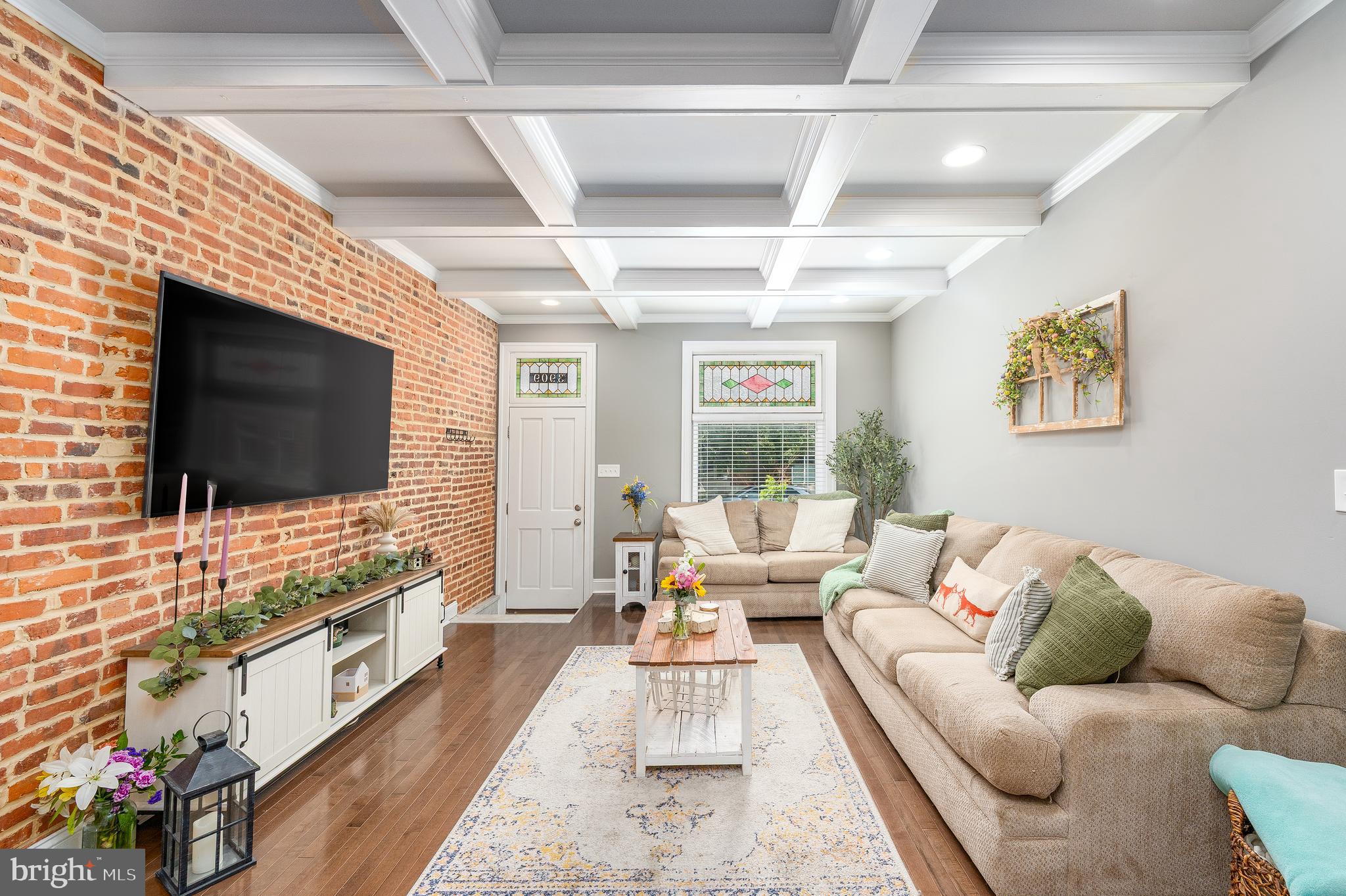 3909 FAIT AVENUE