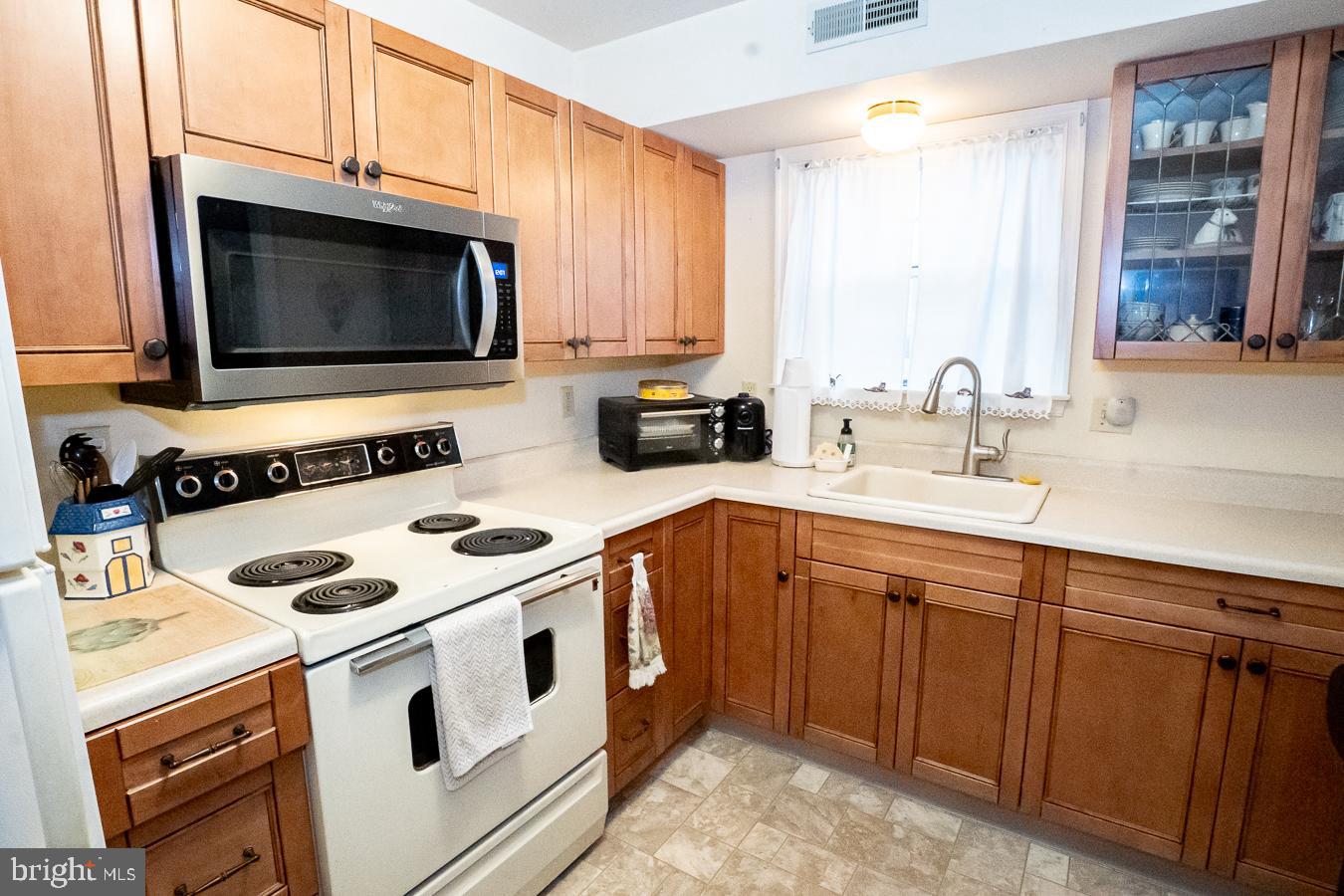 WICKERTON HEIGHTS - Residential