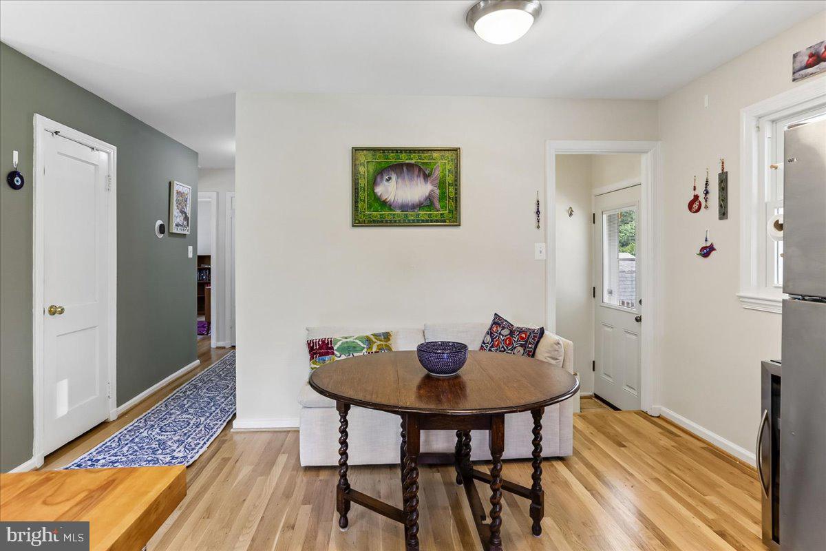 GLENVIEW - Residential