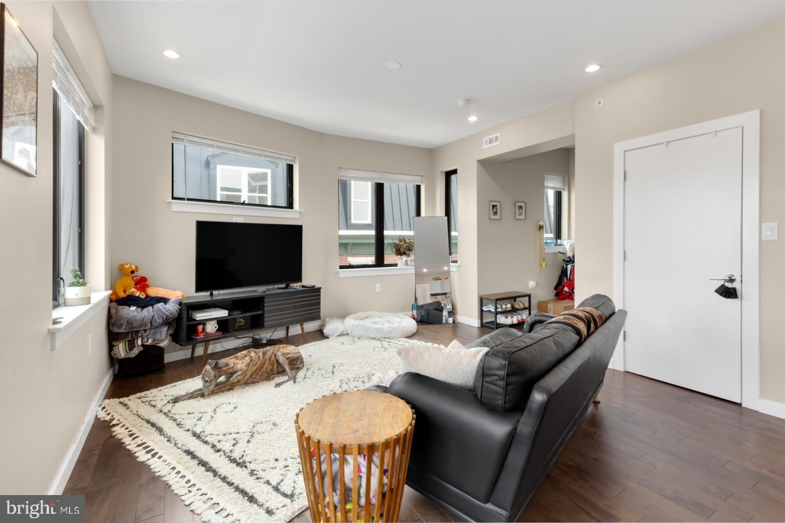 FISHTOWN - Residential Lease