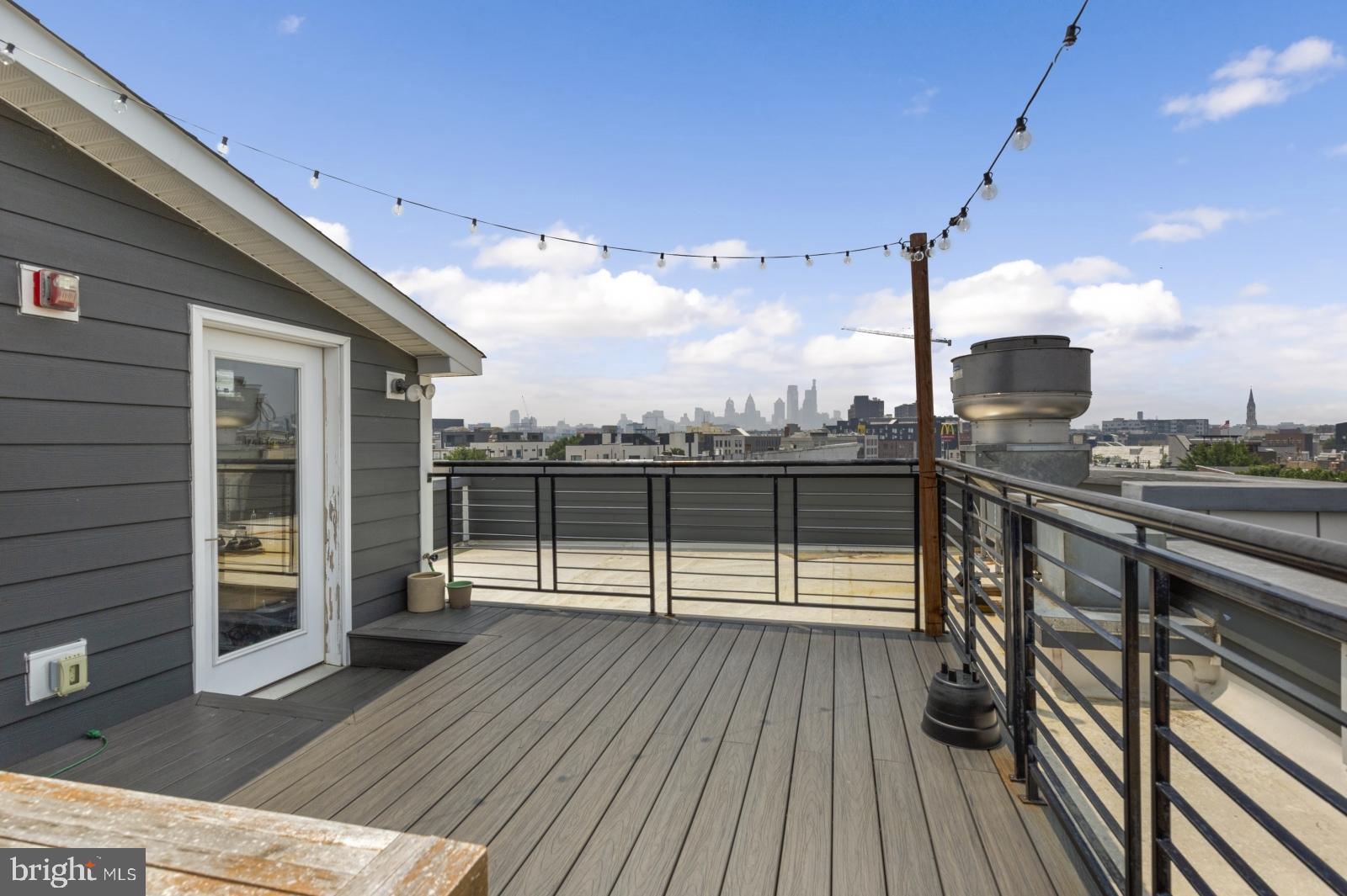 FISHTOWN - Residential Lease