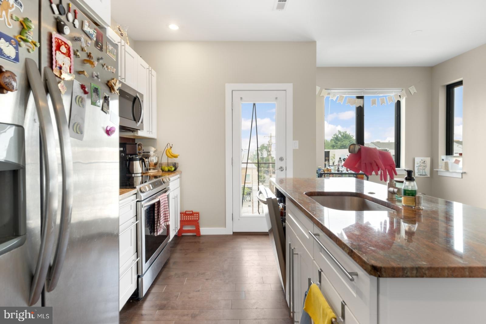 FISHTOWN - Residential Lease