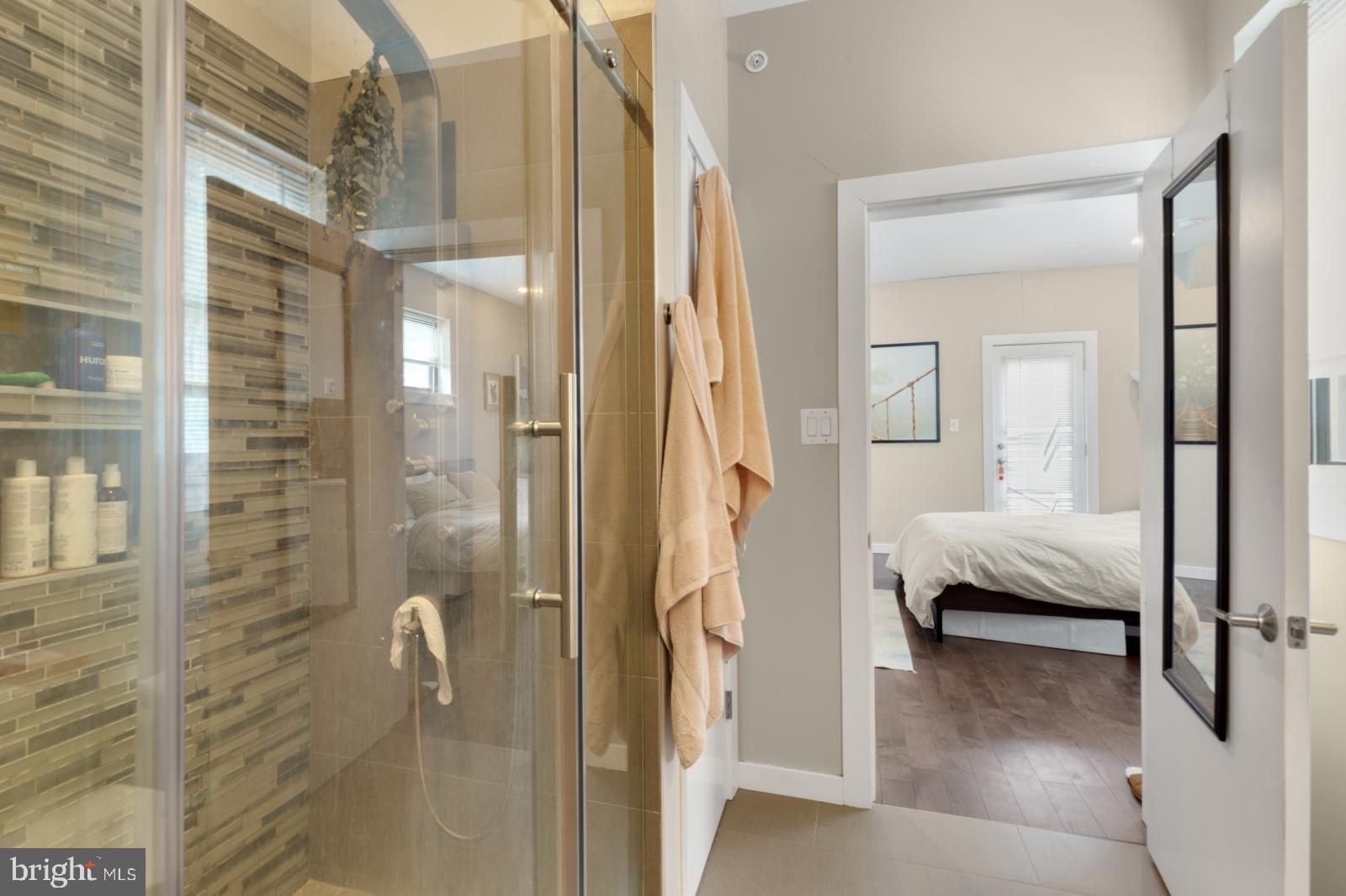 FISHTOWN - Residential Lease