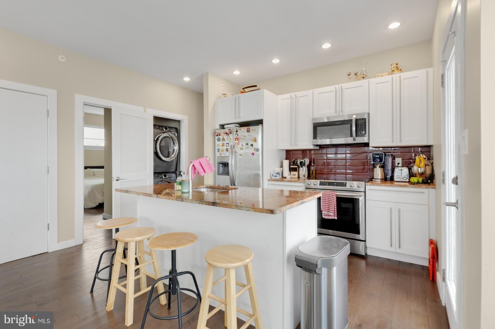 FISHTOWN - Residential Lease