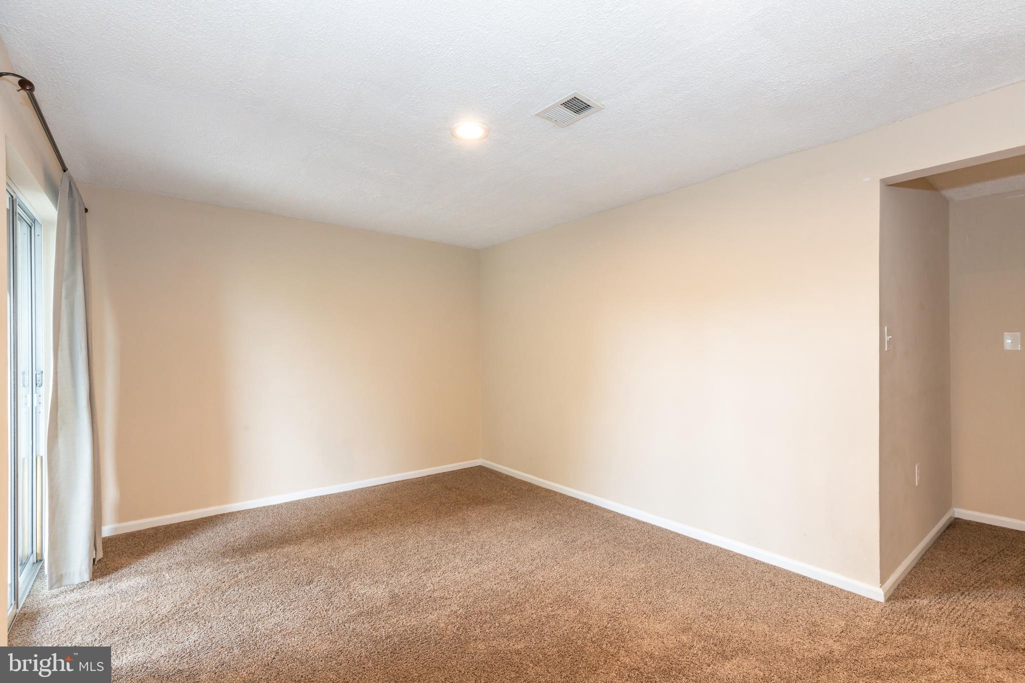 KINCAID FOREST - Residential