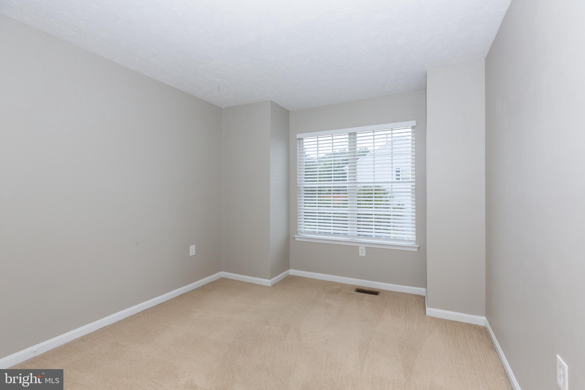 KINCAID FOREST - Residential