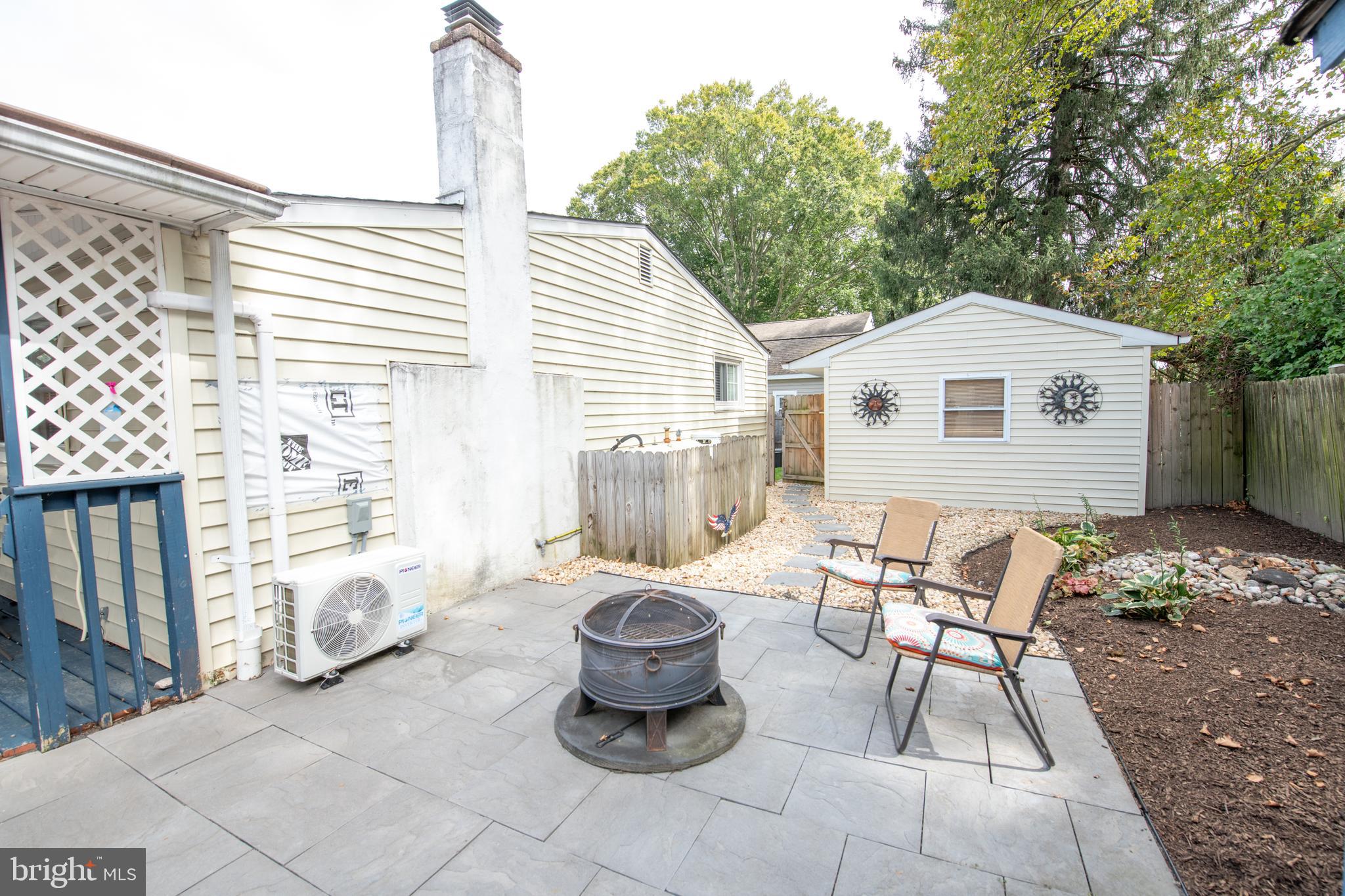 NESHAMINY HILLS - Residential