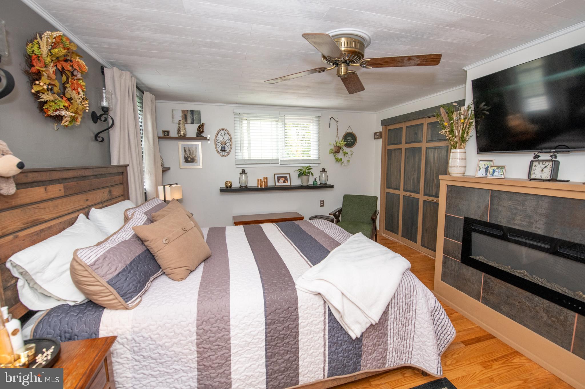 NESHAMINY HILLS - Residential