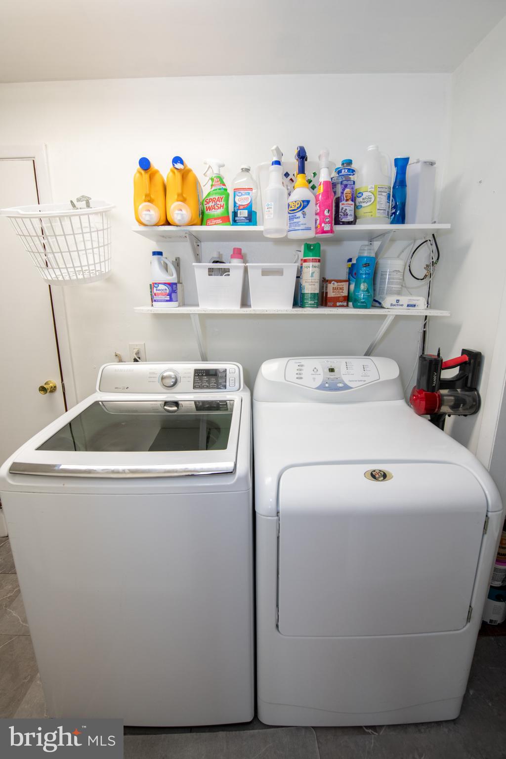 NESHAMINY HILLS - Residential