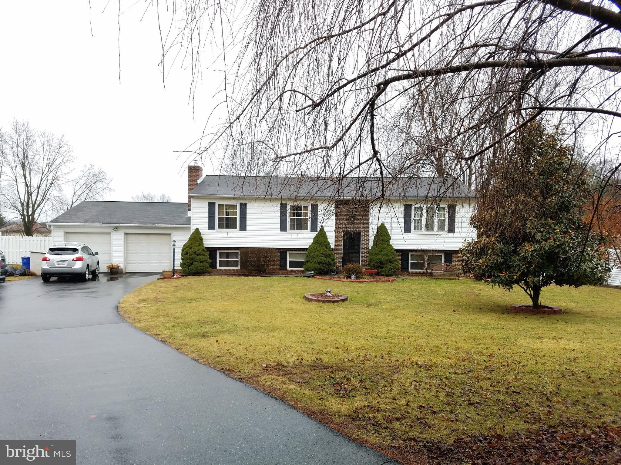 GREENFIELDS - Residential