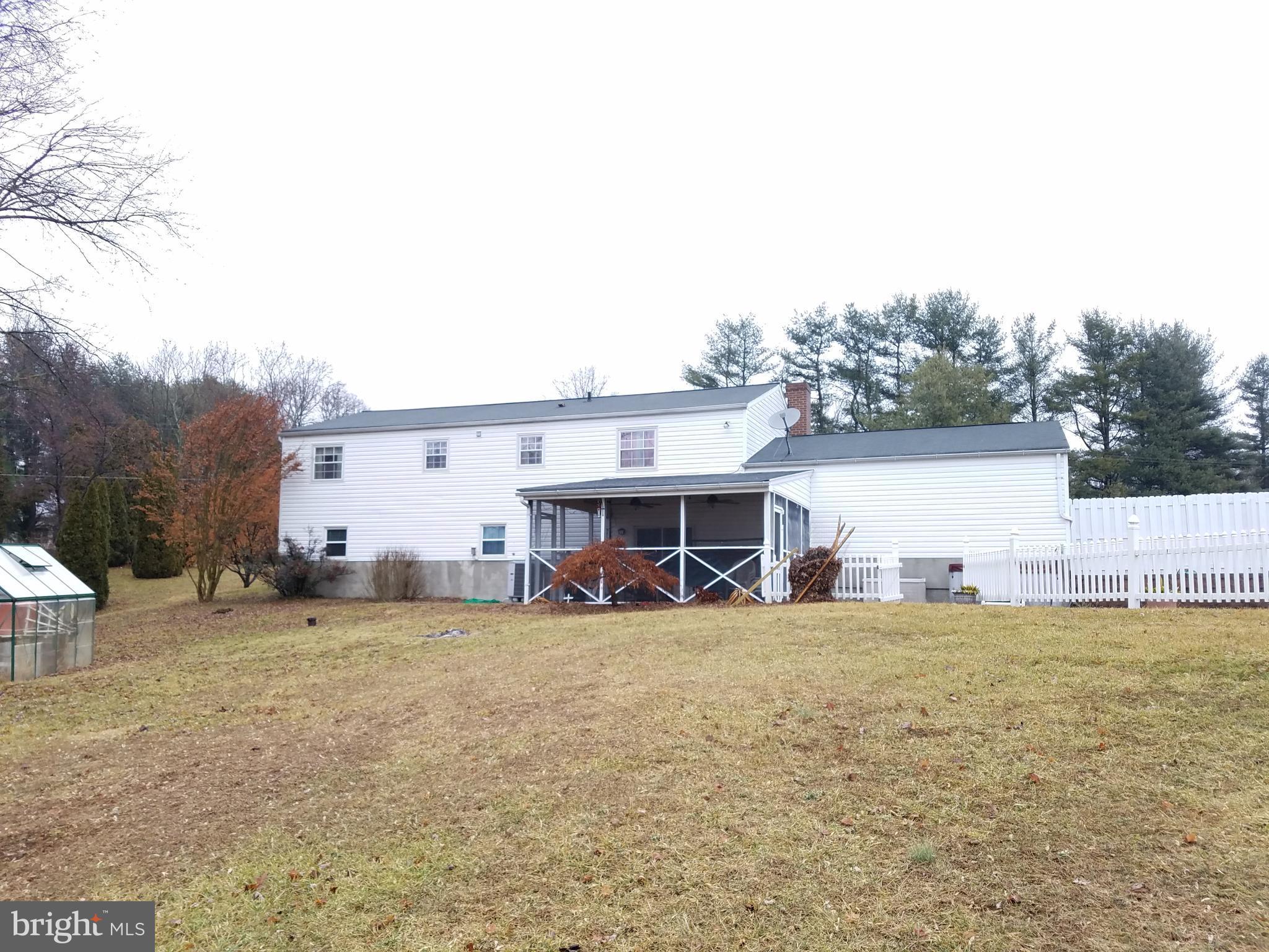 GREENFIELDS - Residential