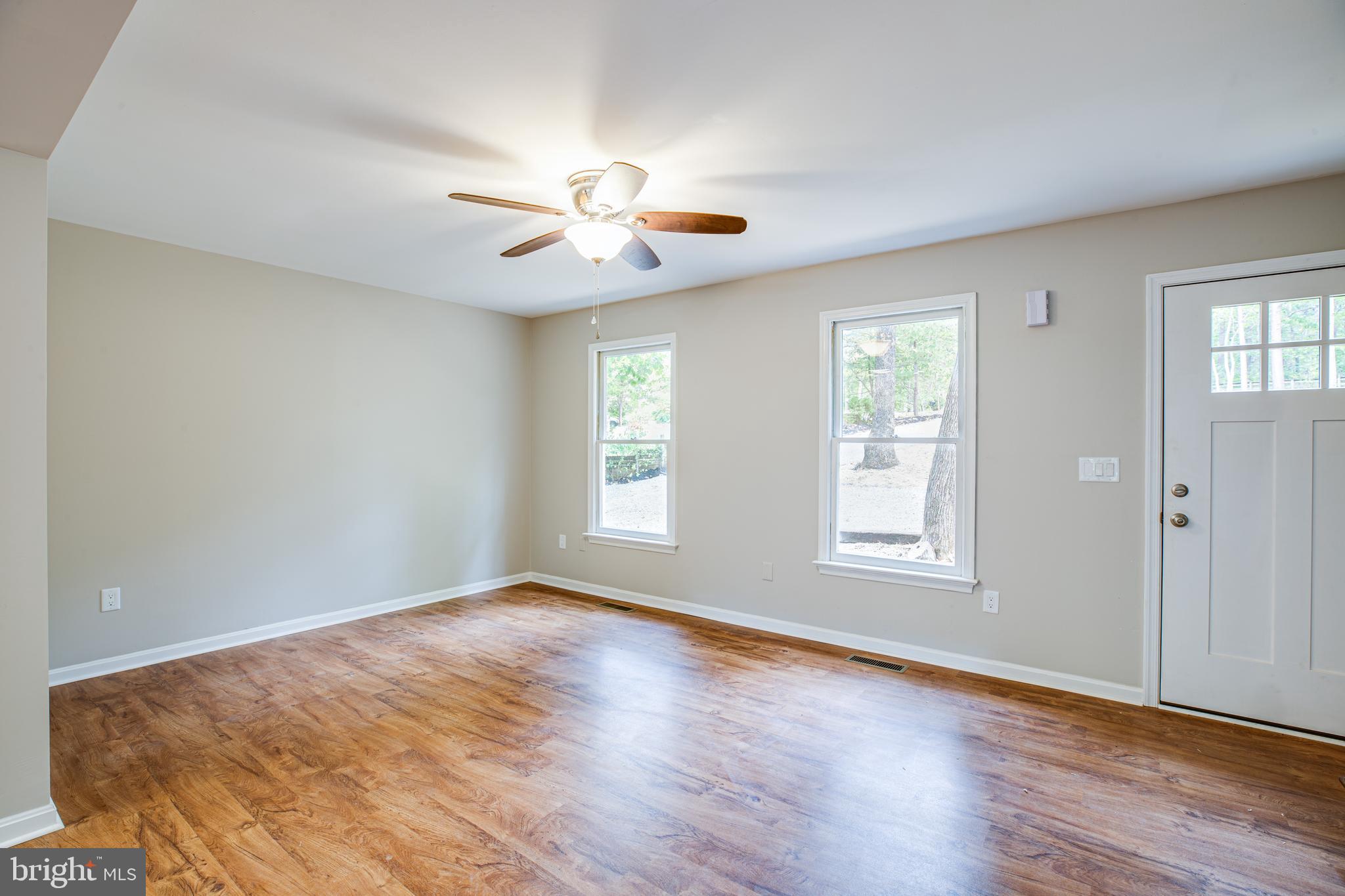 LAKE WILDERNESS - Residential