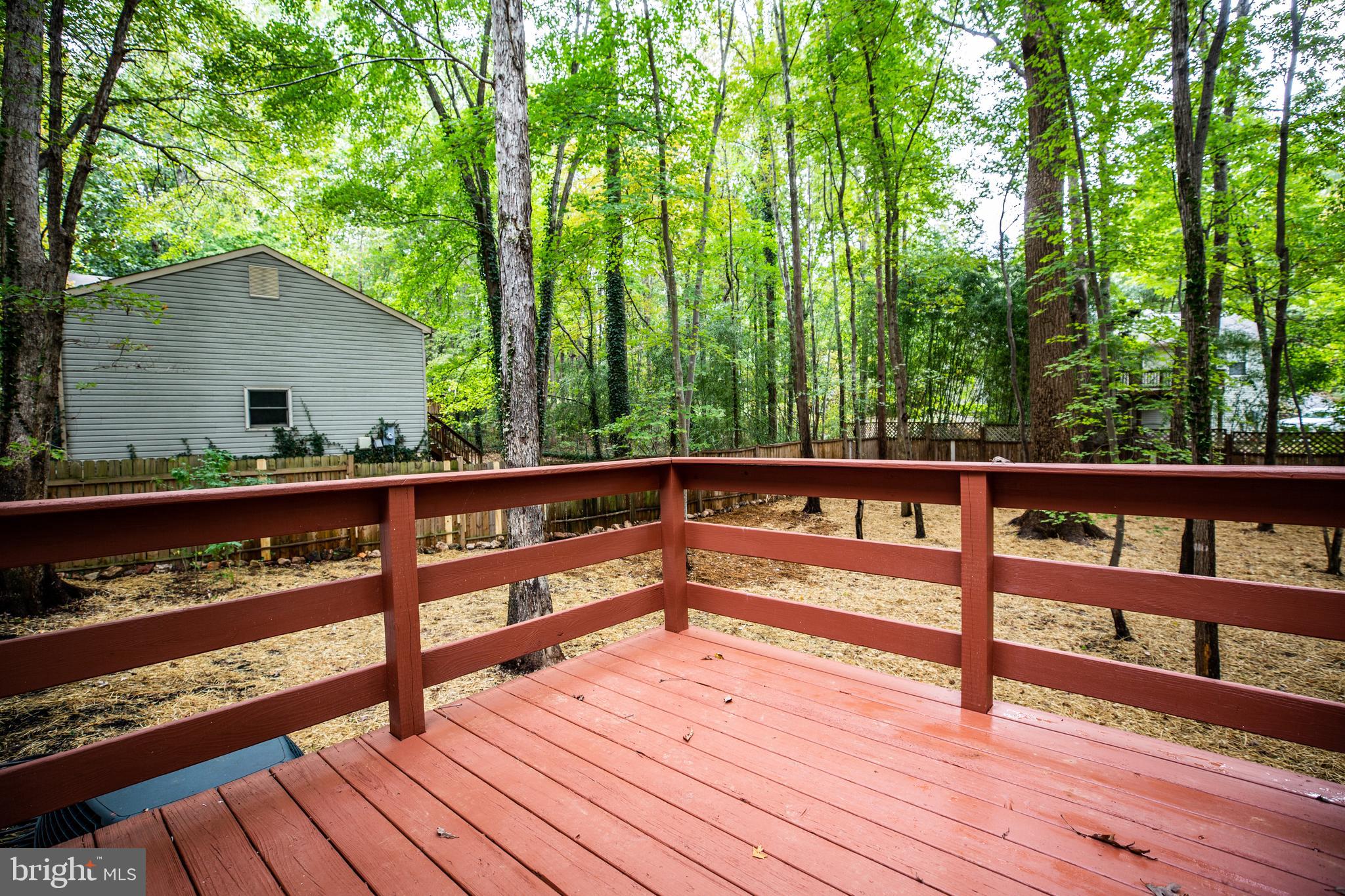 LAKE WILDERNESS - Residential