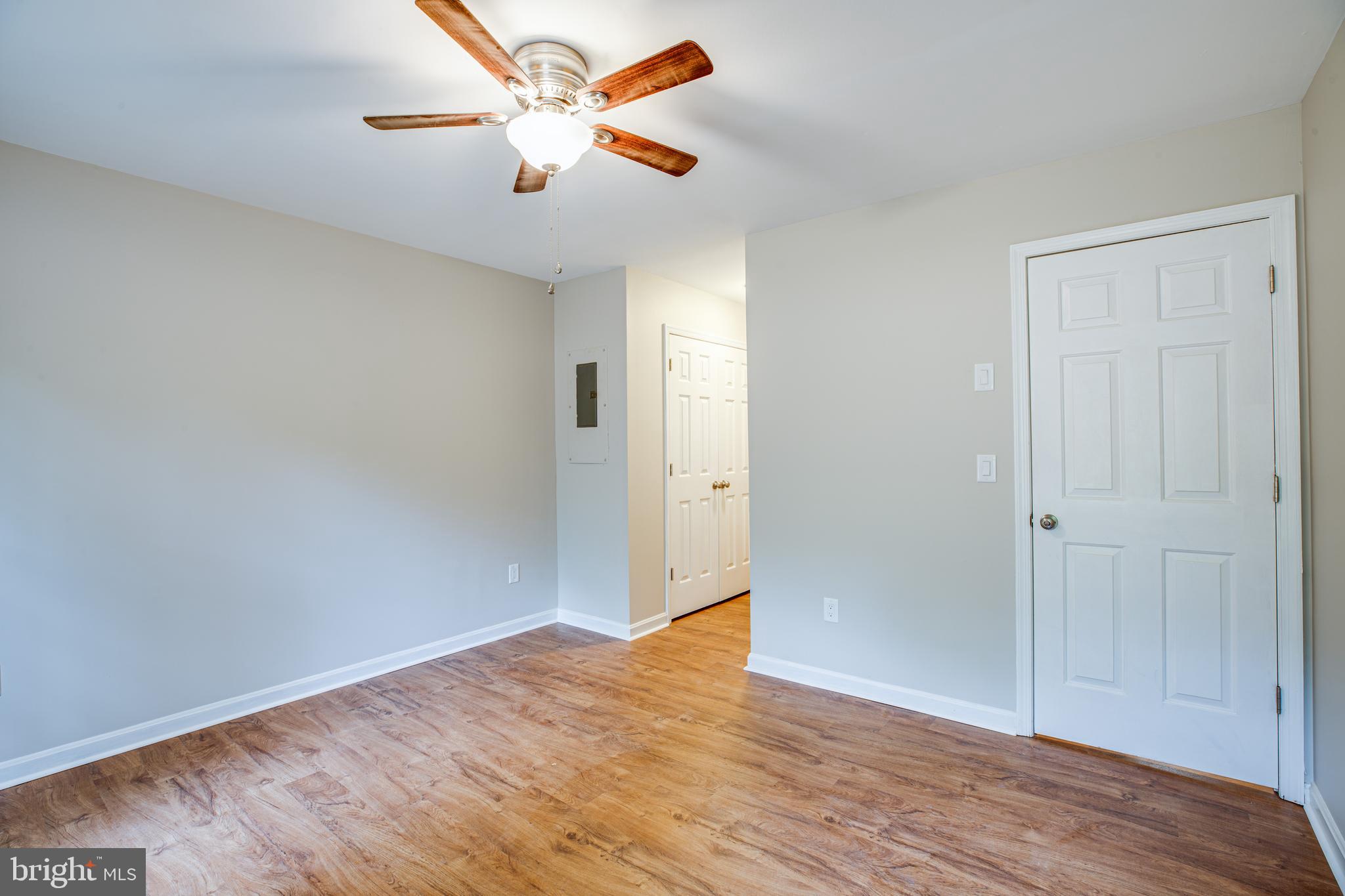 LAKE WILDERNESS - Residential