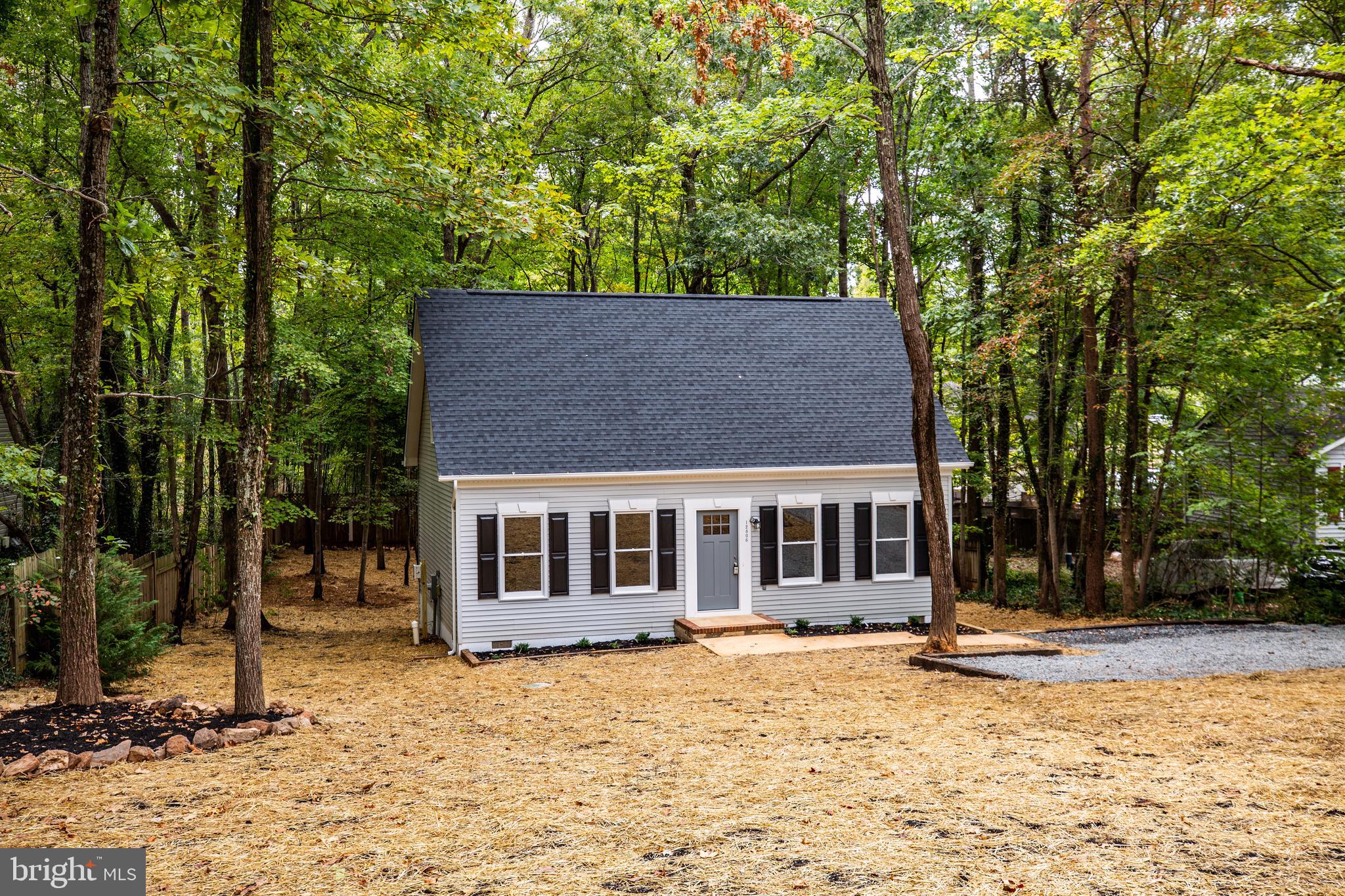 LAKE WILDERNESS - Residential