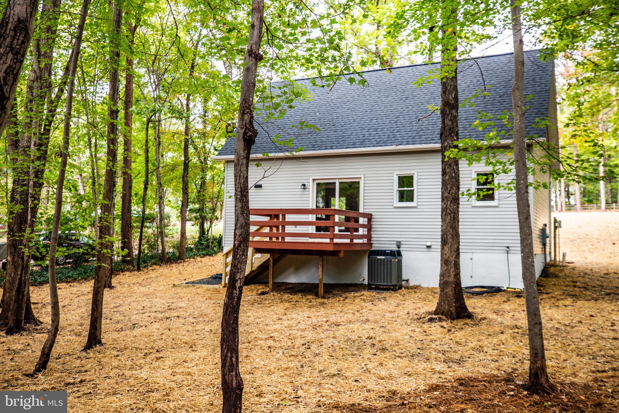 LAKE WILDERNESS - Residential