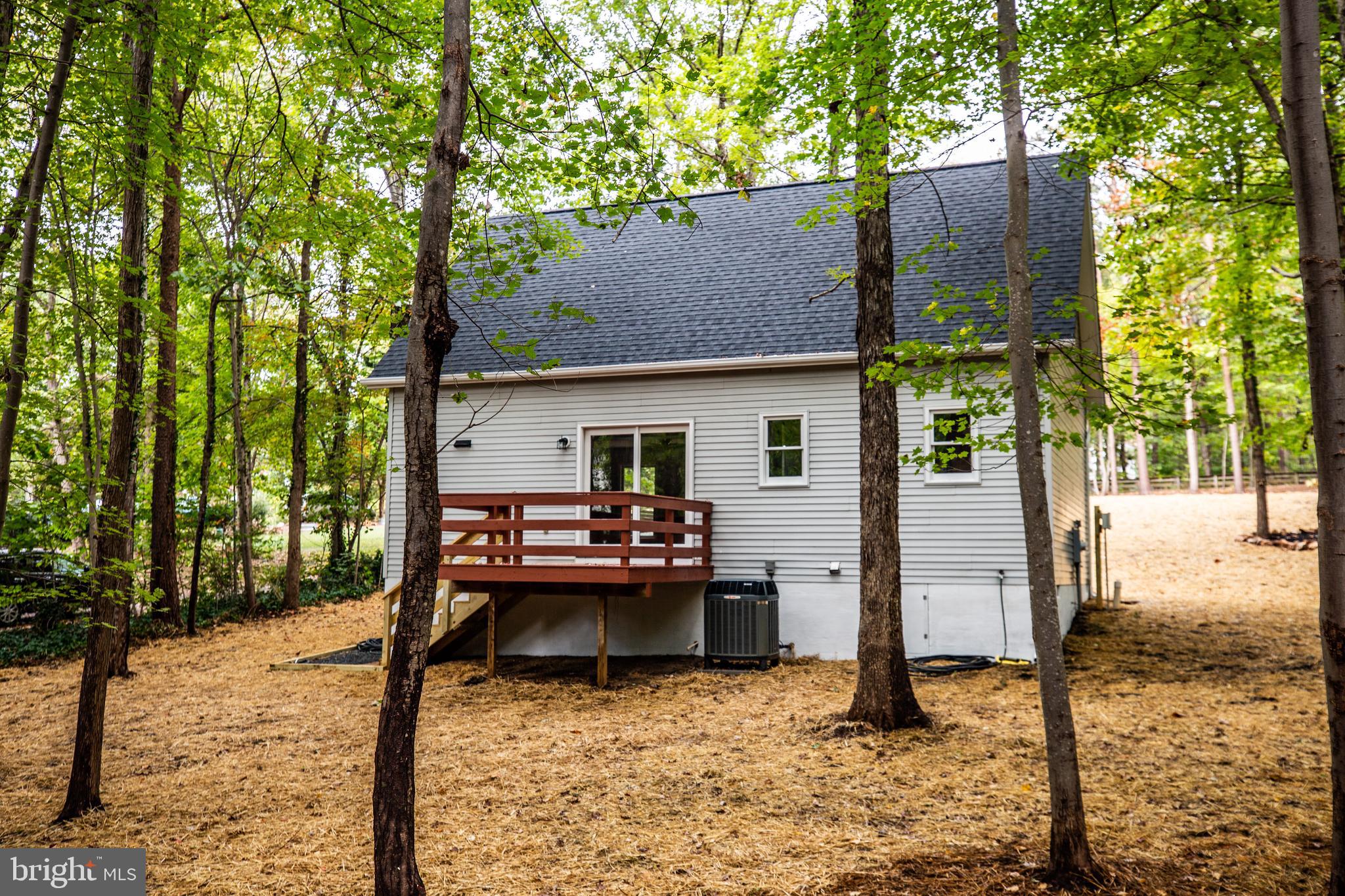 LAKE WILDERNESS - Residential