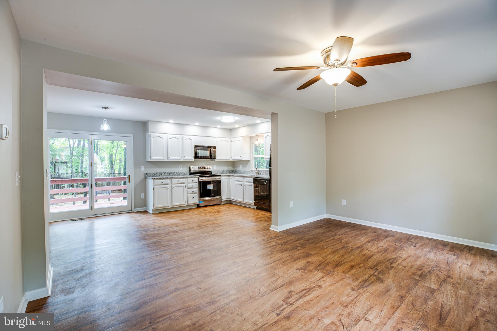 LAKE WILDERNESS - Residential