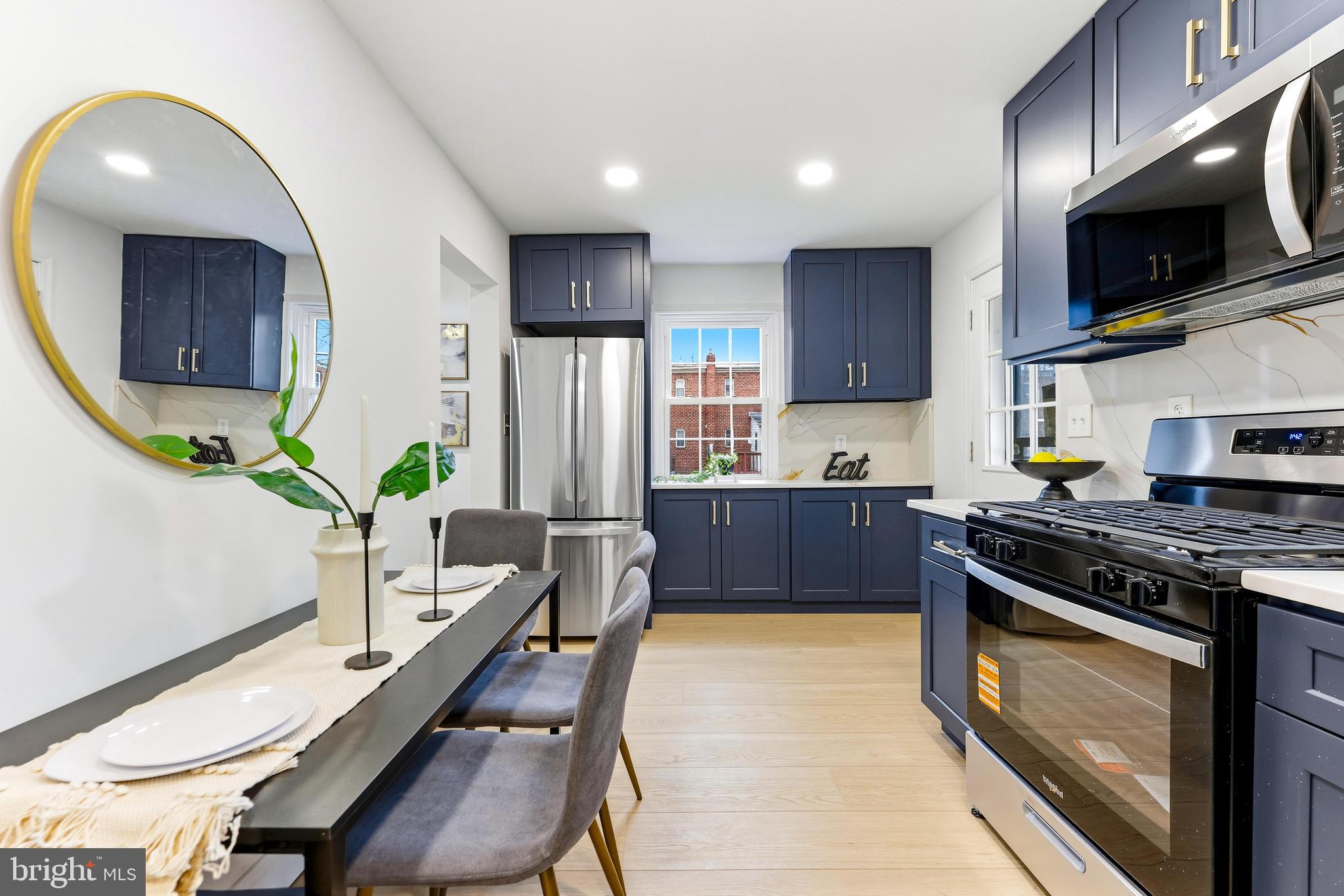 BRENTWOOD - Residential