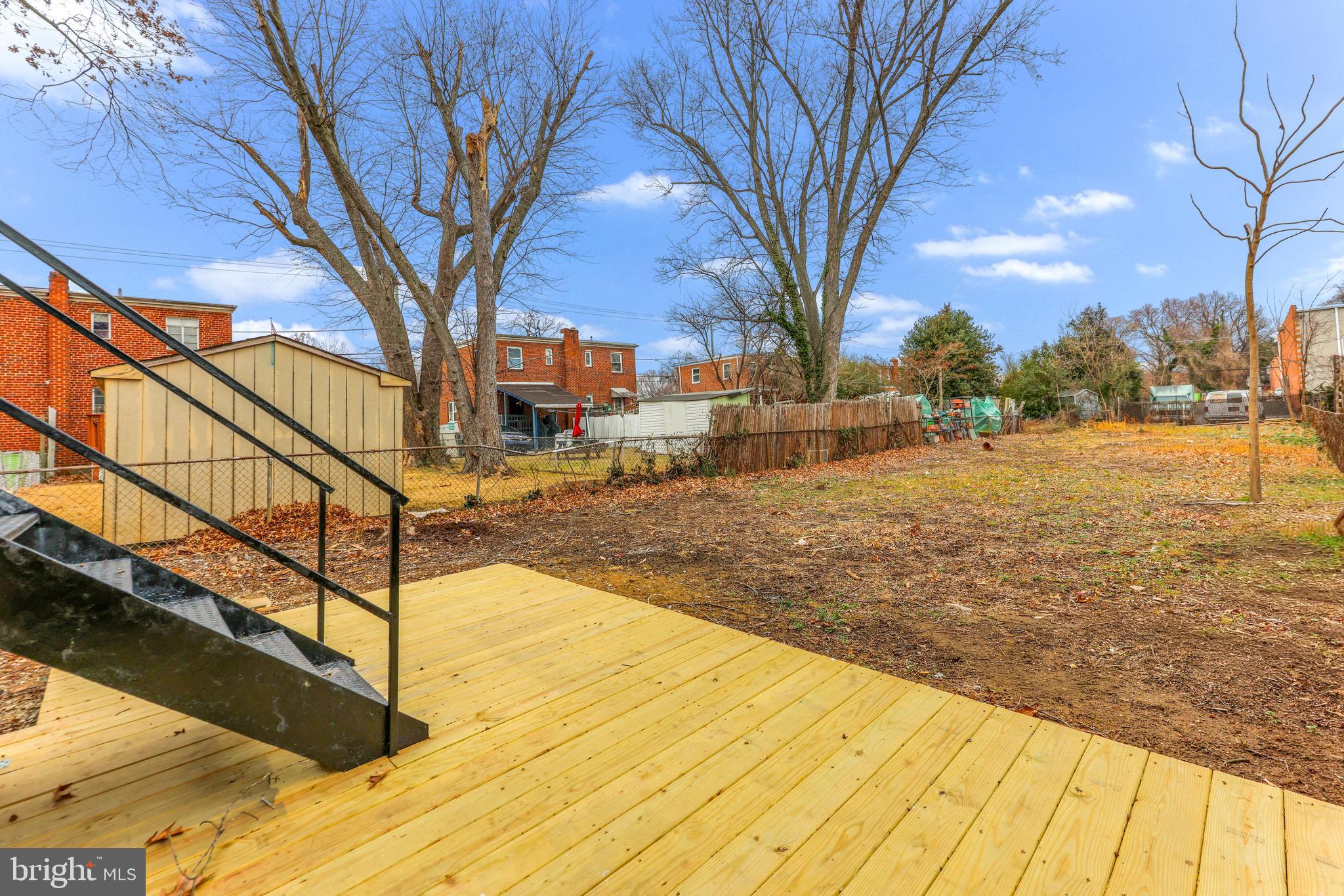 BRENTWOOD - Residential