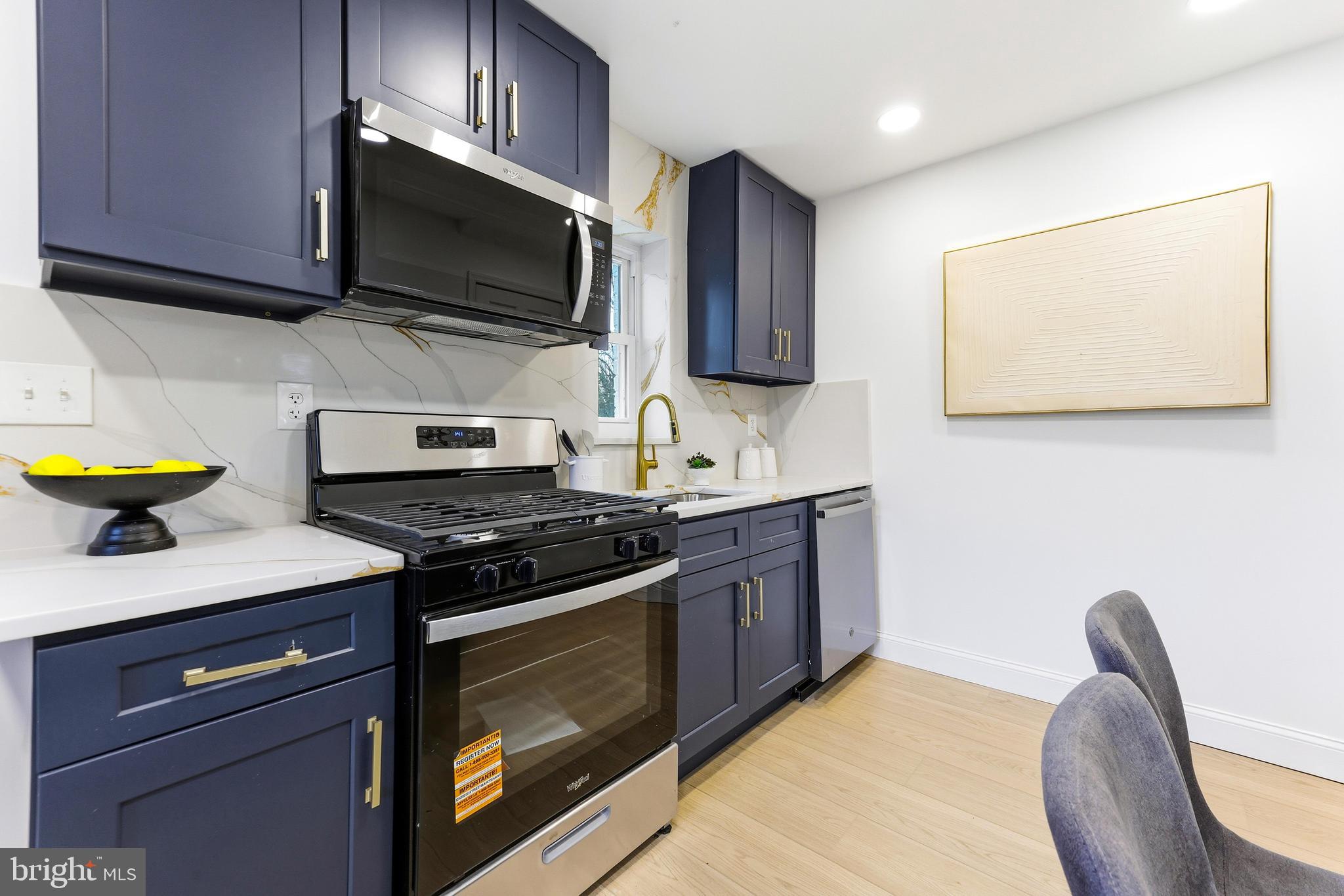 BRENTWOOD - Residential