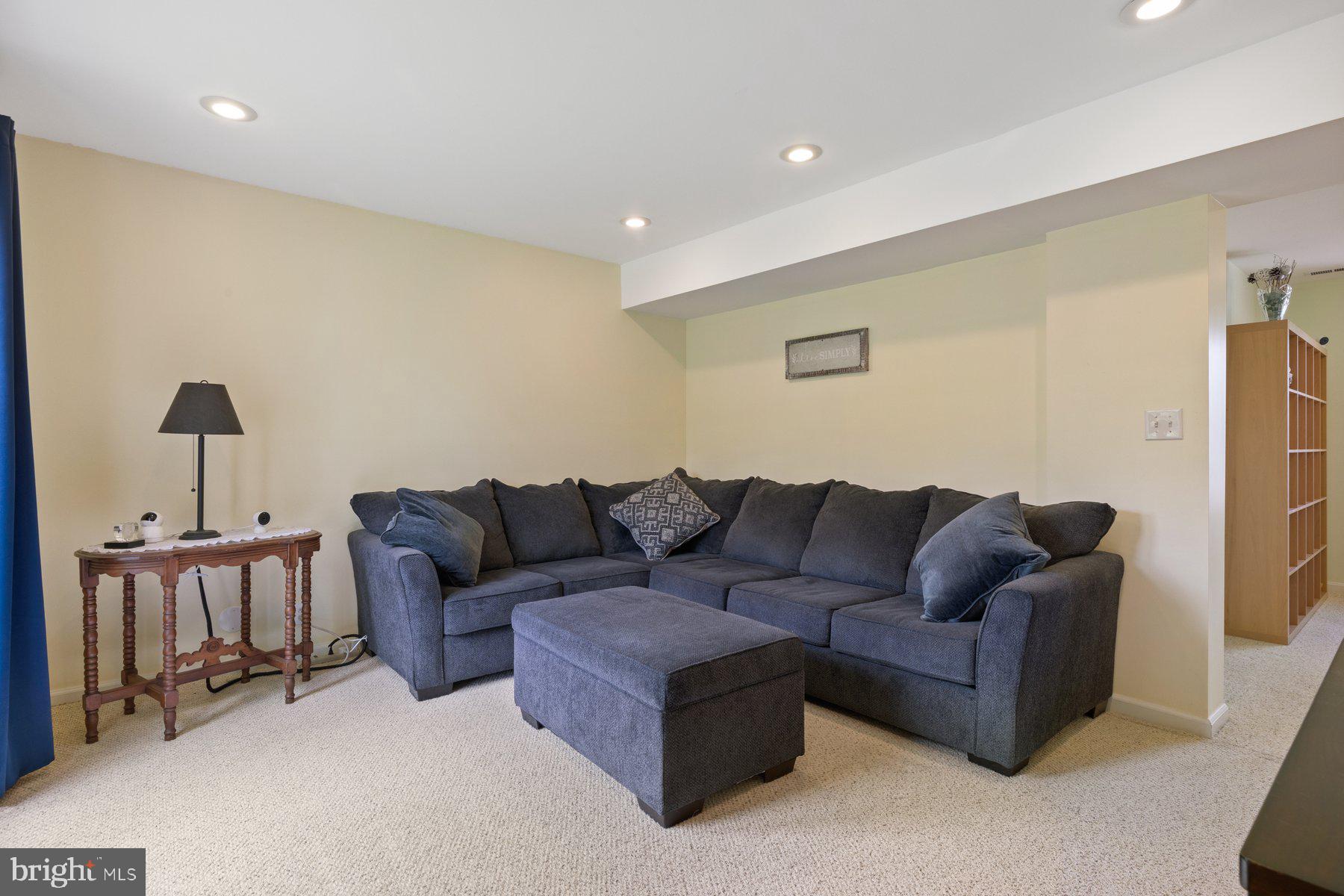 LAKE COVENTRY - Residential