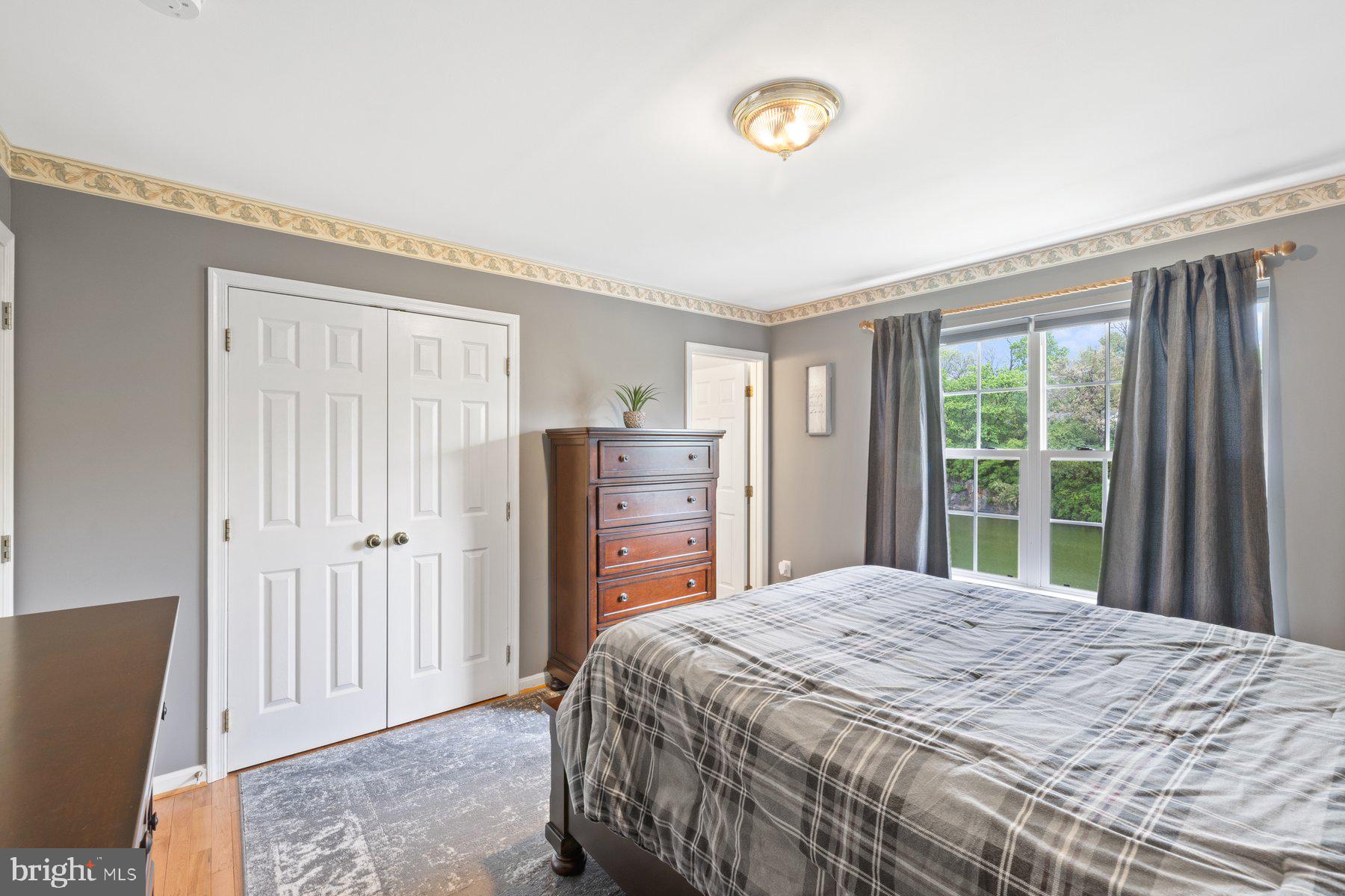 LAKE COVENTRY - Residential