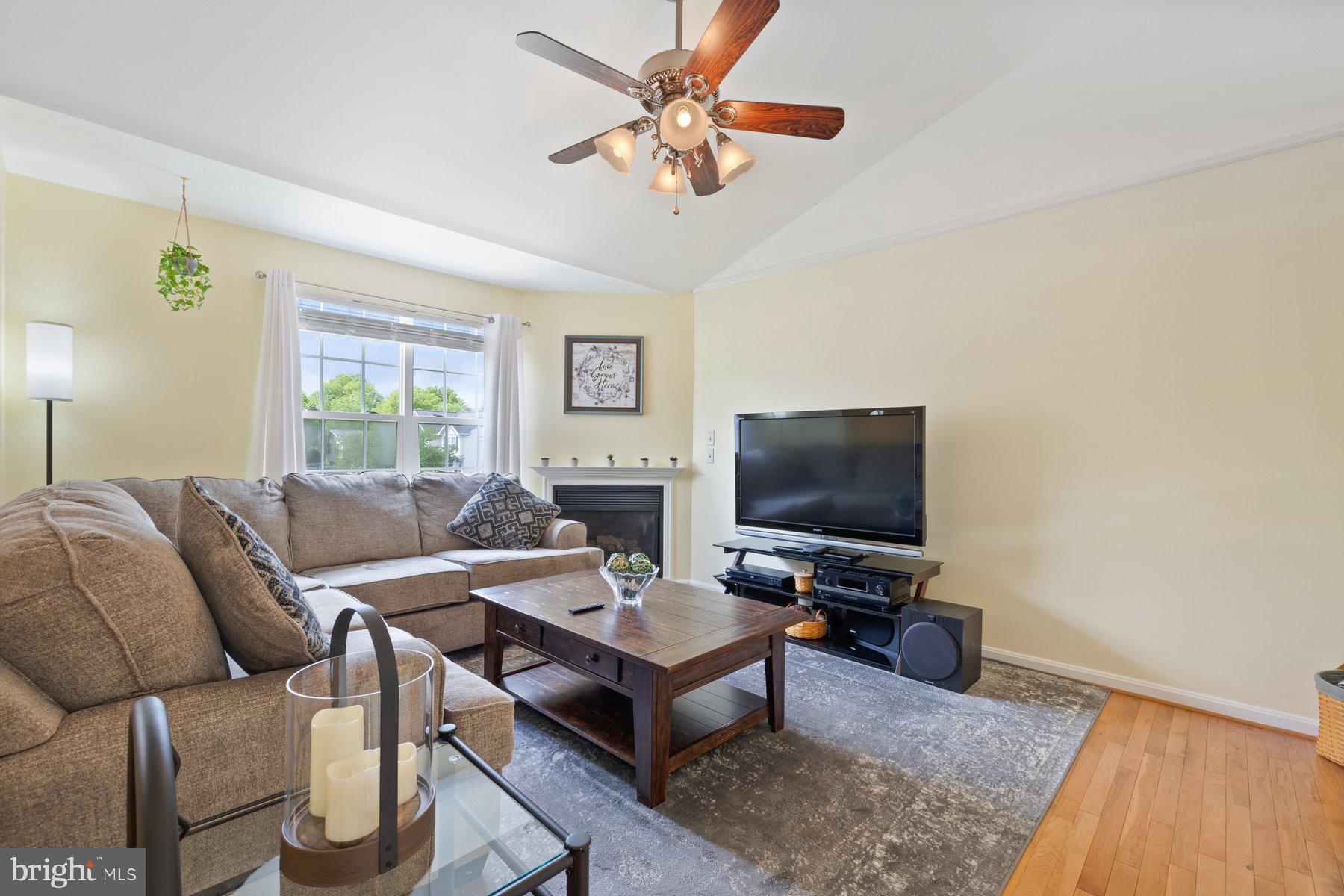 LAKE COVENTRY - Residential