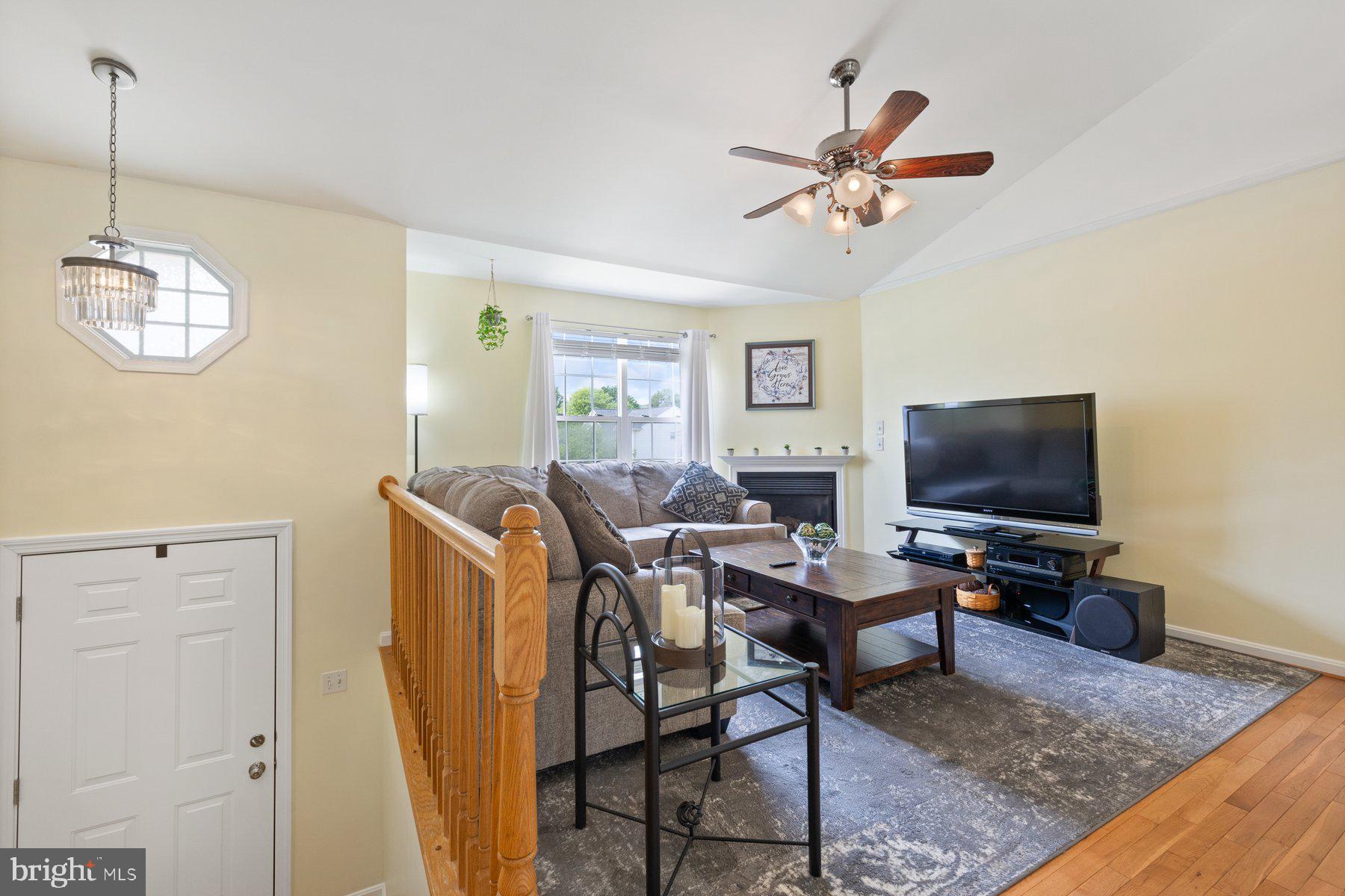 LAKE COVENTRY - Residential