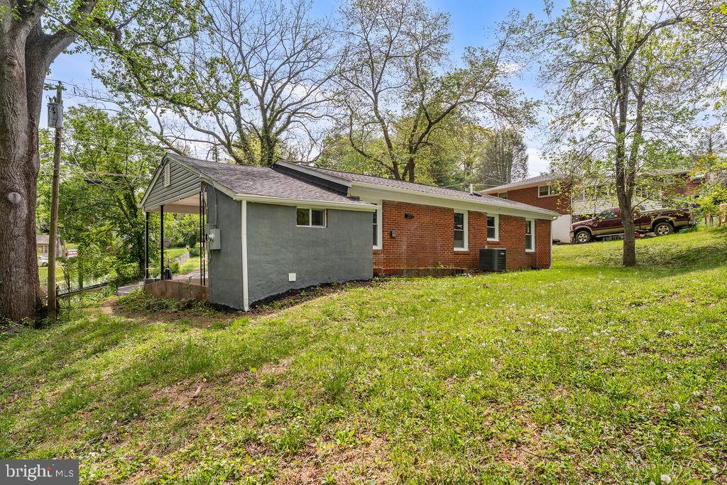 CRESTVIEW - Residential