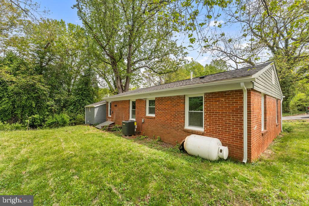 CRESTVIEW - Residential