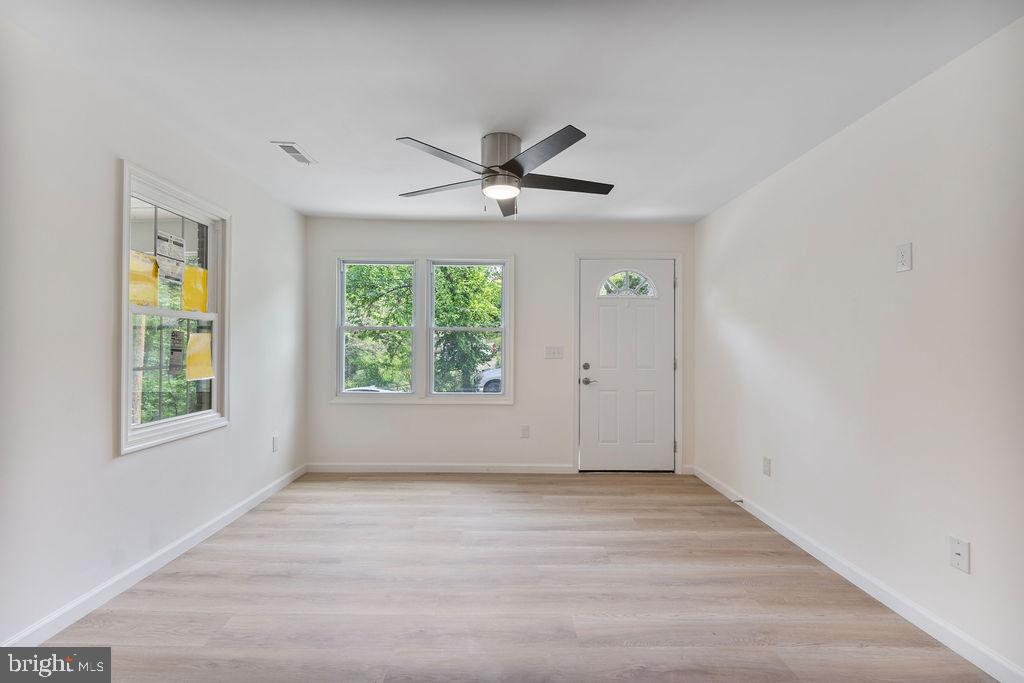 CRESTVIEW - Residential