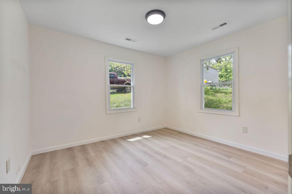 CRESTVIEW - Residential