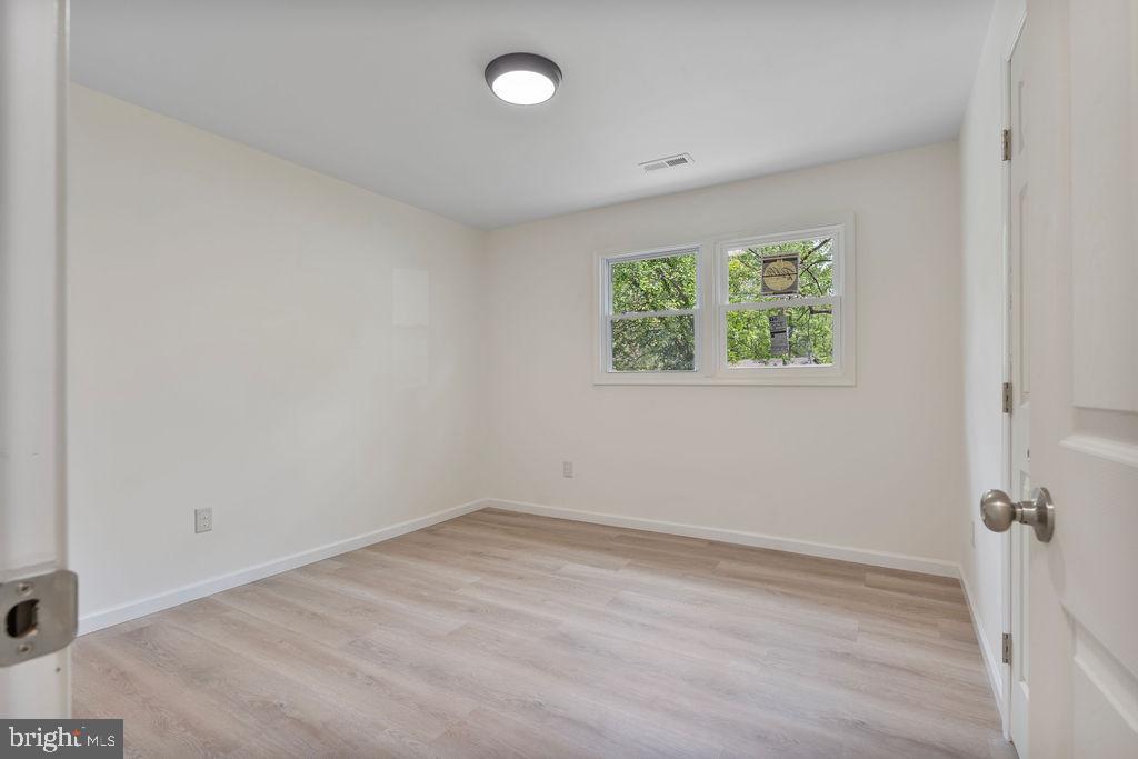 CRESTVIEW - Residential