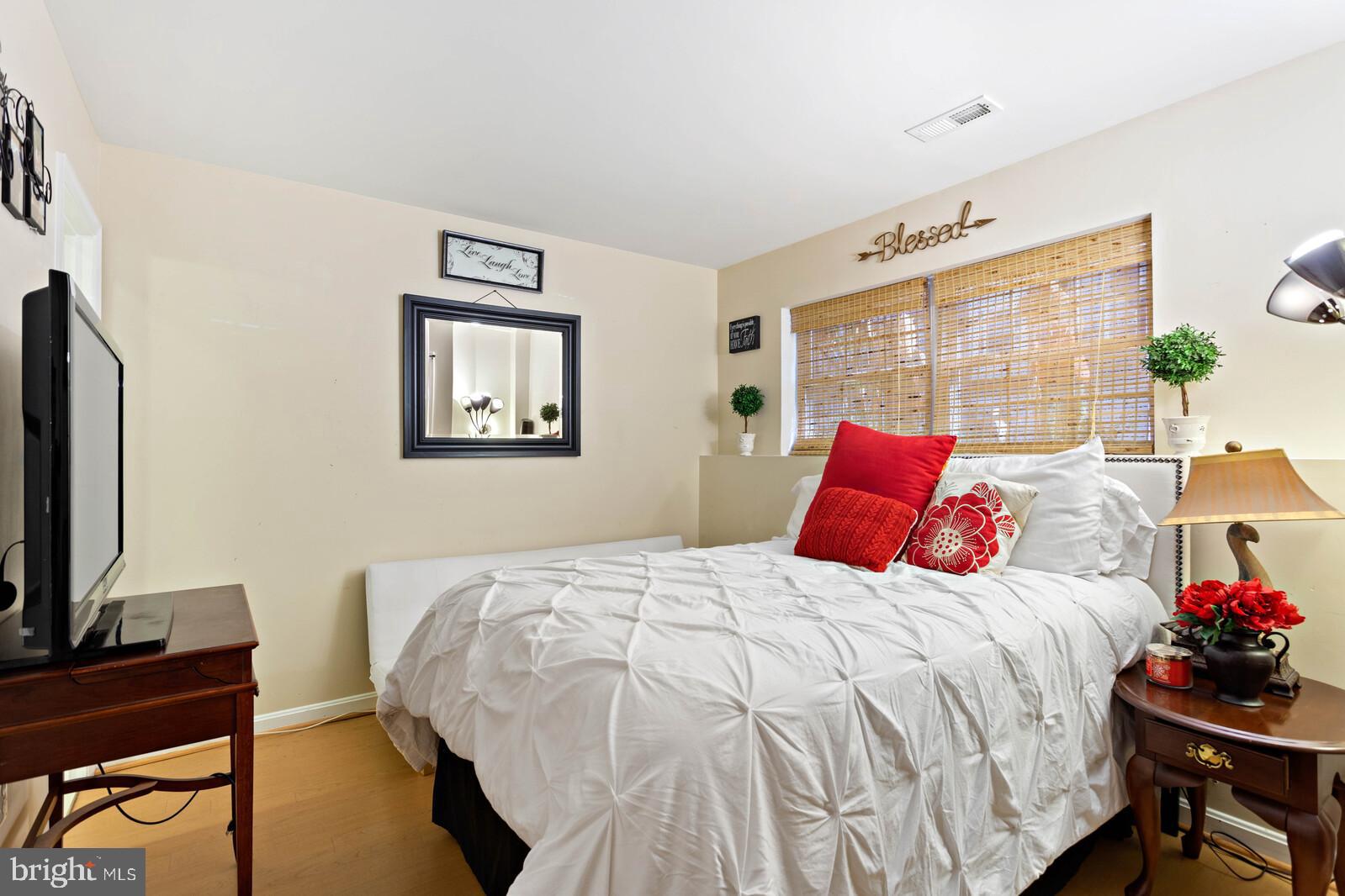 WALNEY VILLAGE - Residential Lease