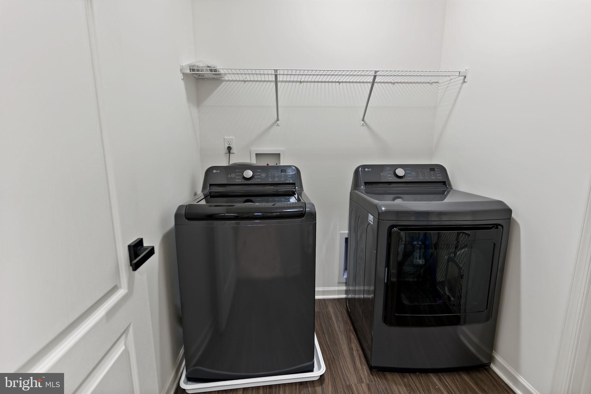 MORNING DOVE ESTATES - Residential