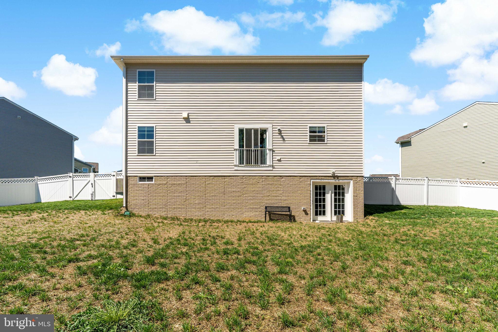 MORNING DOVE ESTATES - Residential