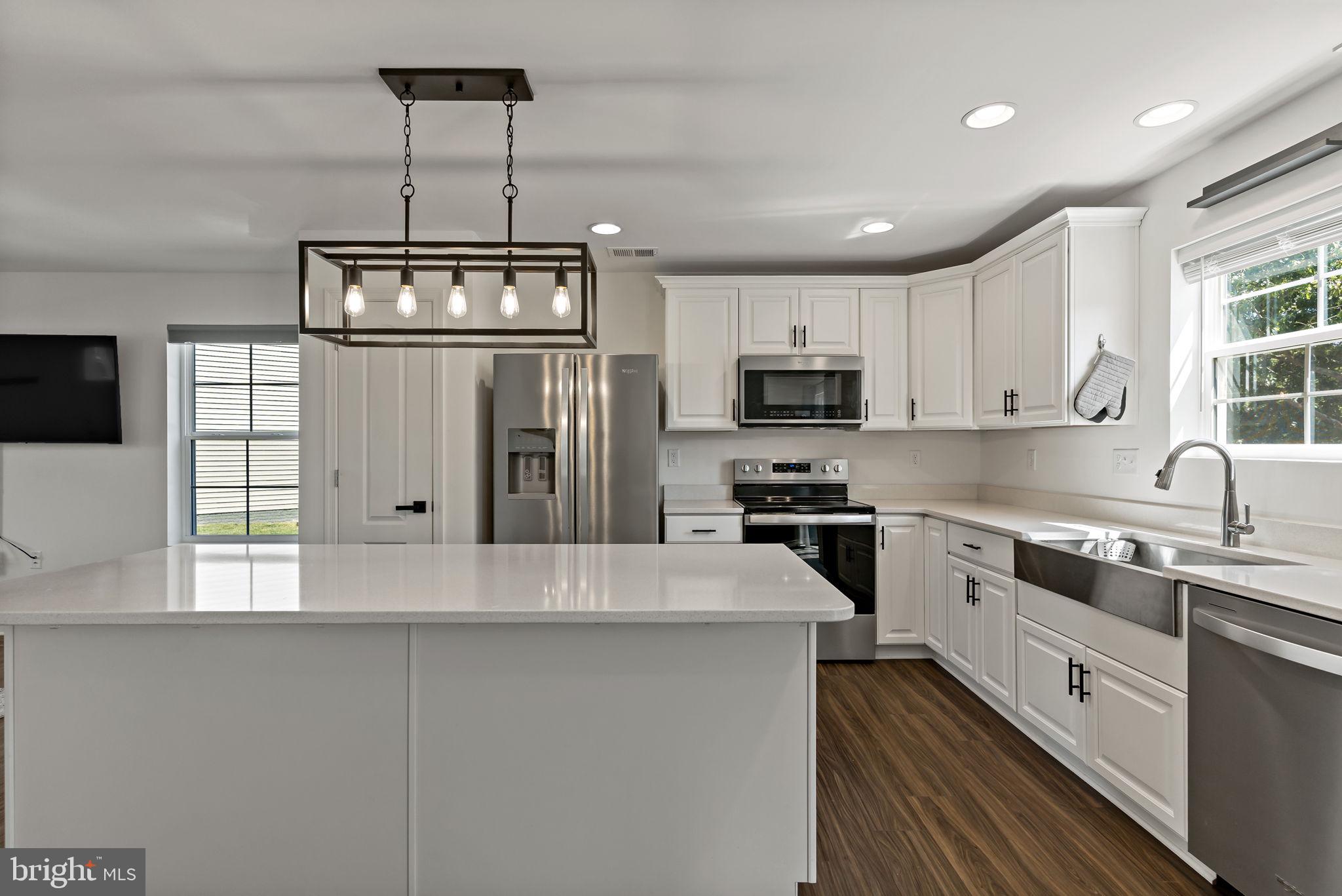 MORNING DOVE ESTATES - Residential