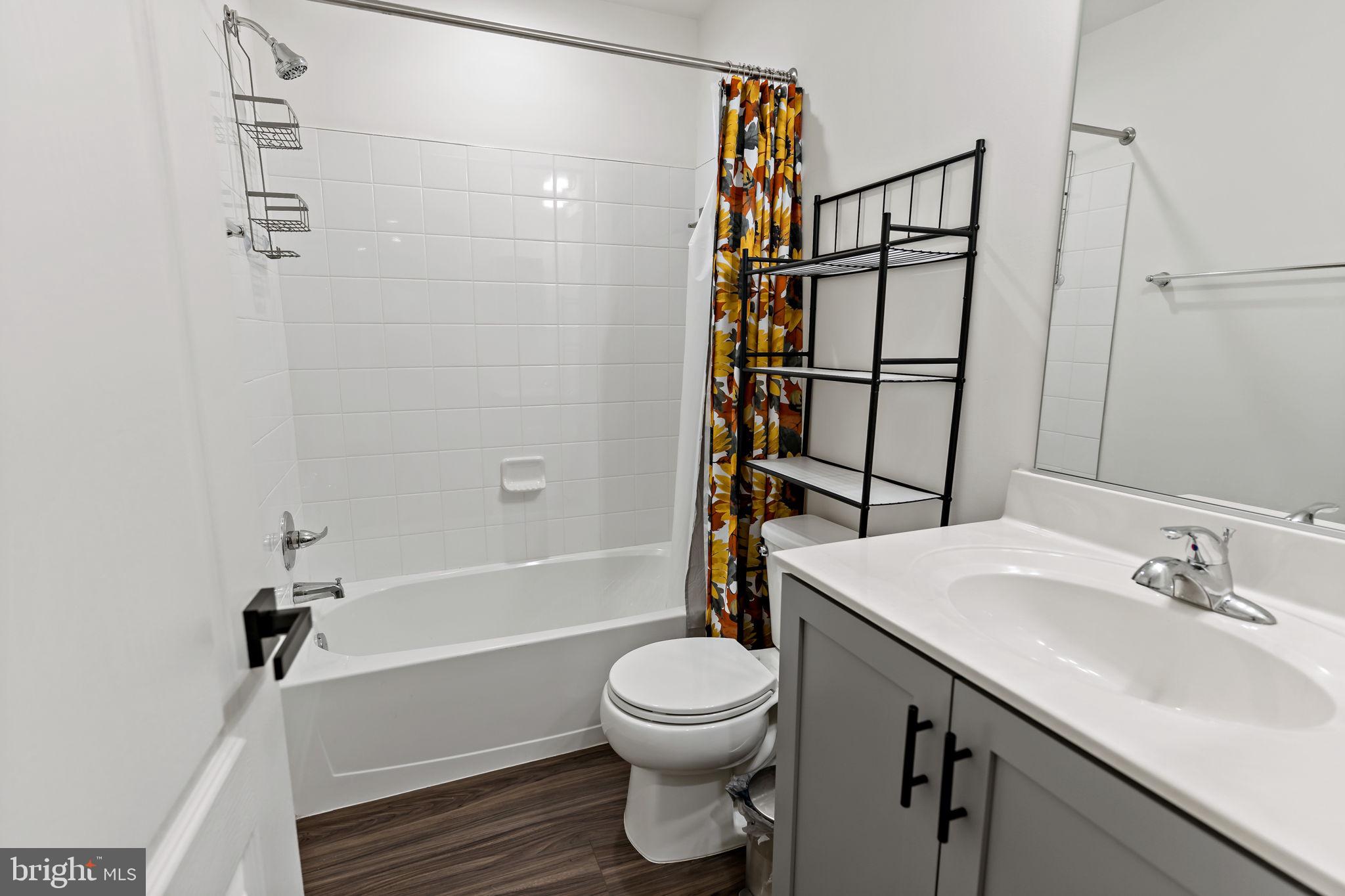 MORNING DOVE ESTATES - Residential