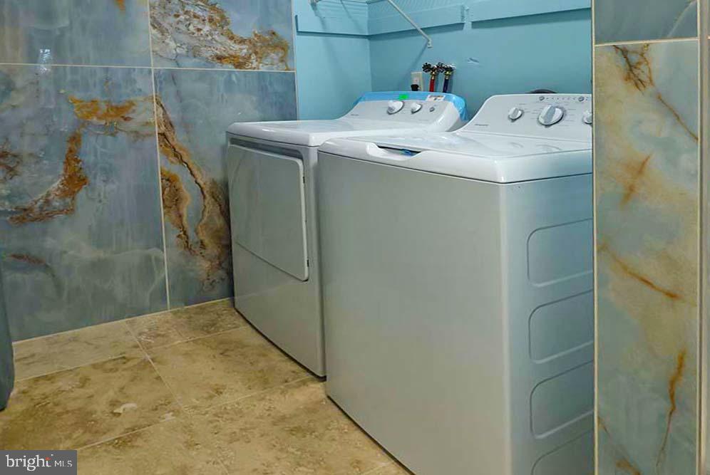 CHAMBERS HILL - Residential Lease