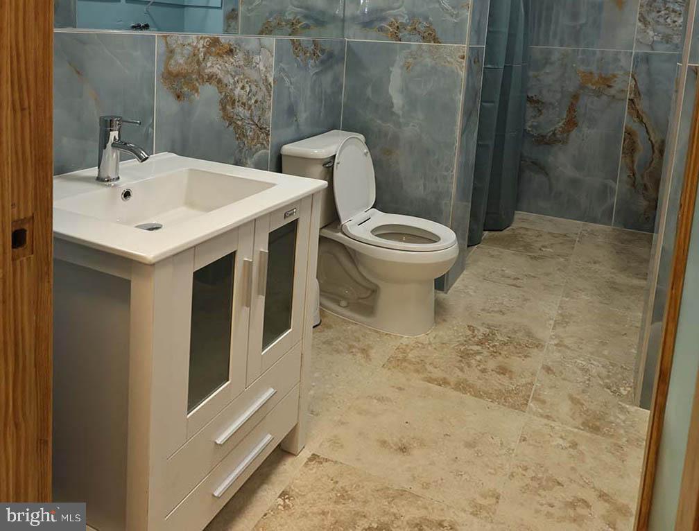 CHAMBERS HILL - Residential Lease